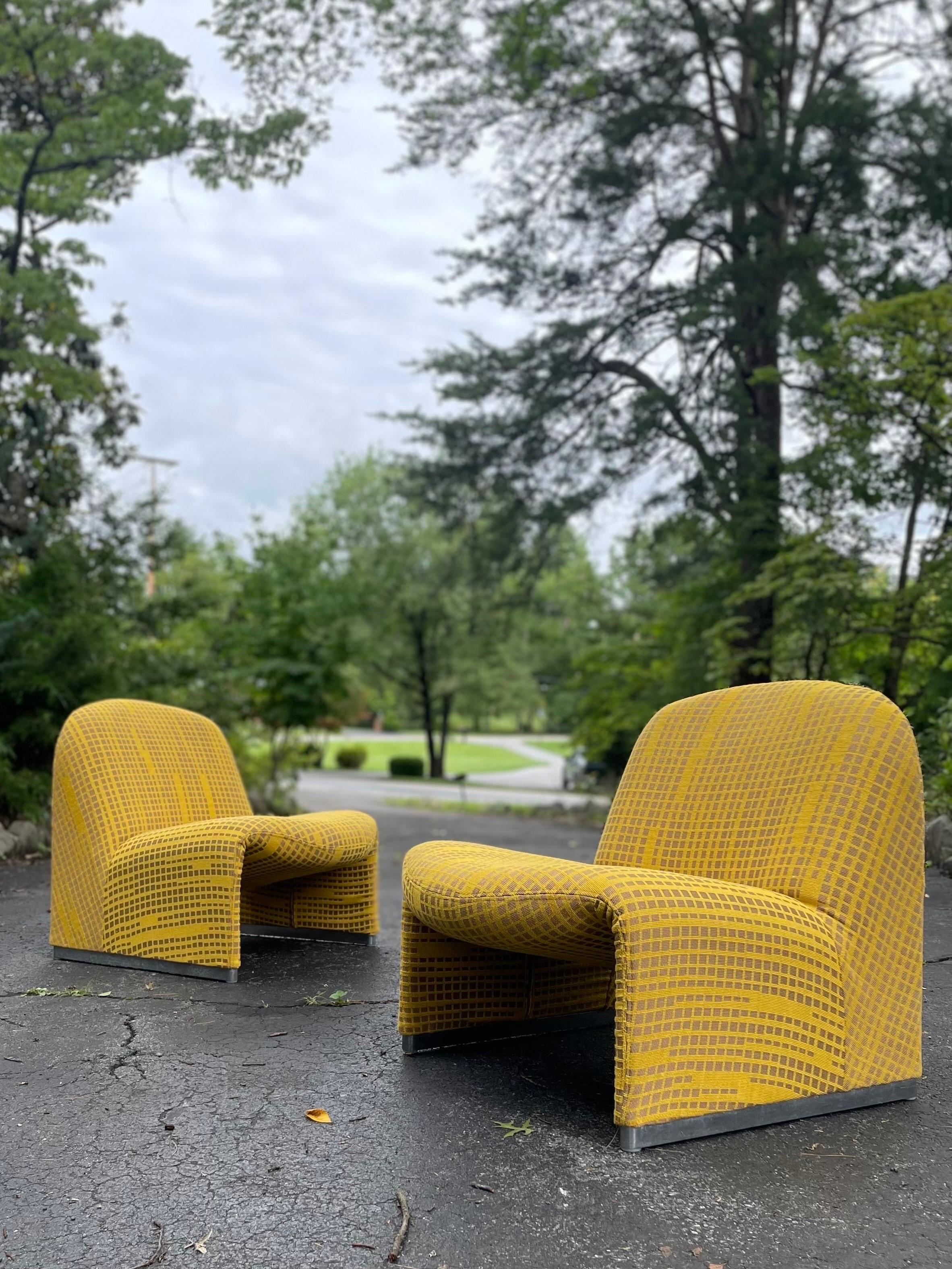 1970s Italian Modern Alky Chairs Alky by Giancarlo Piretti, a Pair For Sale 4