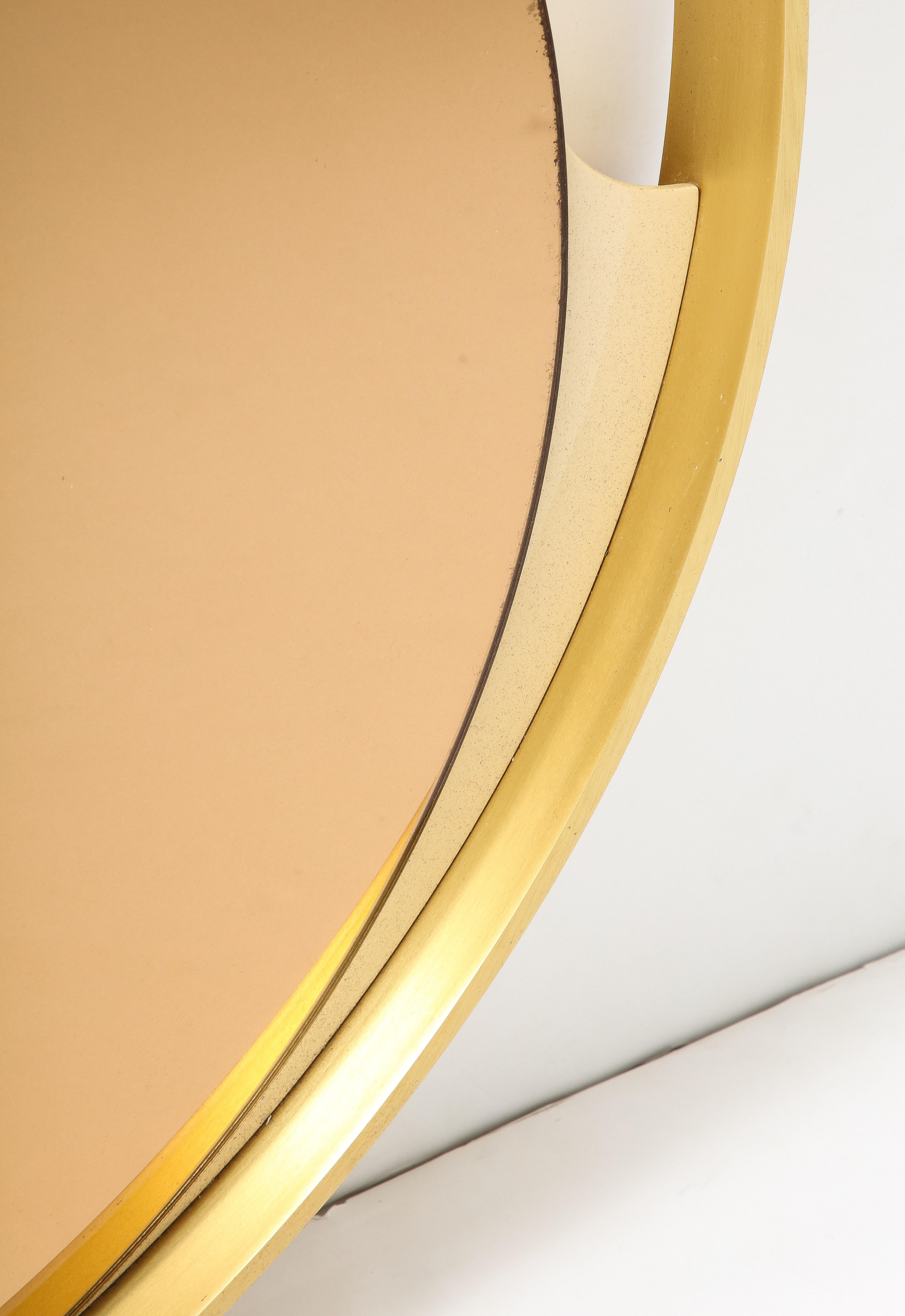 1970s Italian Modernist Brass and Rose Gold Round Mirror For Sale 6
