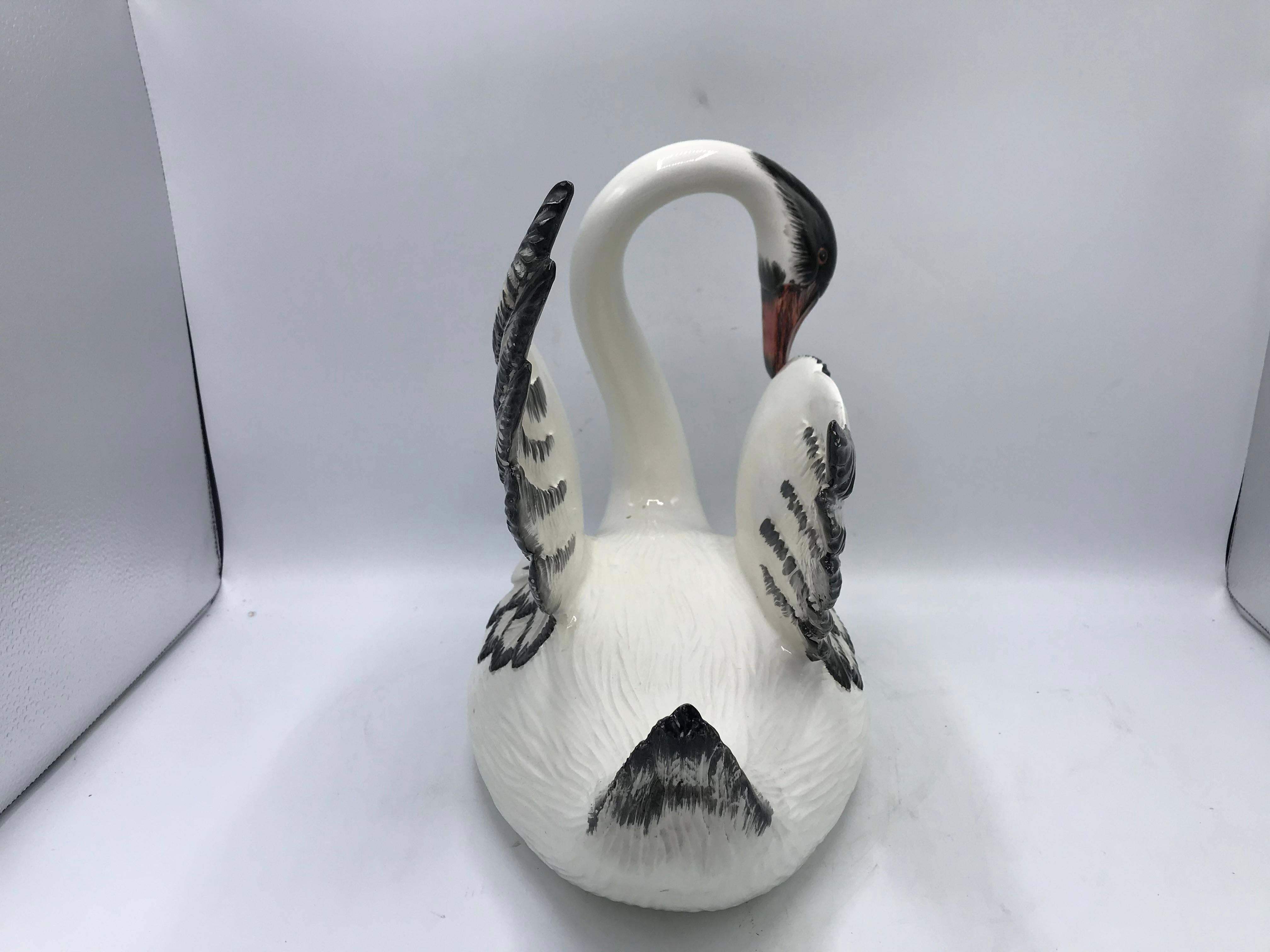 1970s Italian Mottahedeh Ceramic Swan Sculpture In Good Condition For Sale In Richmond, VA