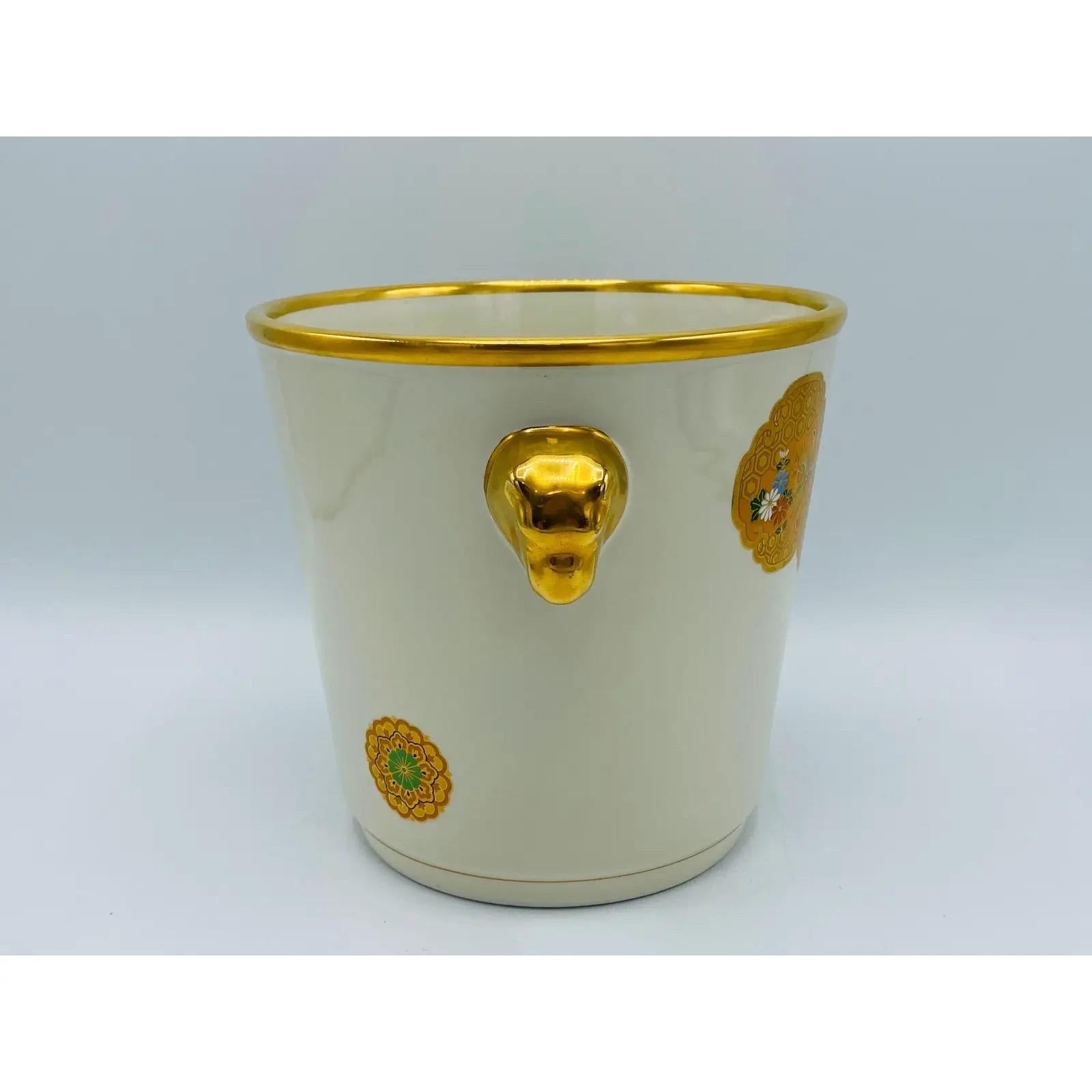 Hand-Crafted 1970s Italian Mottahedeh White and Gold Chinese Medallion Champagne Bucket For Sale