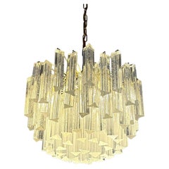 1970s Italian Murano Chandelier with Trilobal Glass Prisms and Chrome Frame