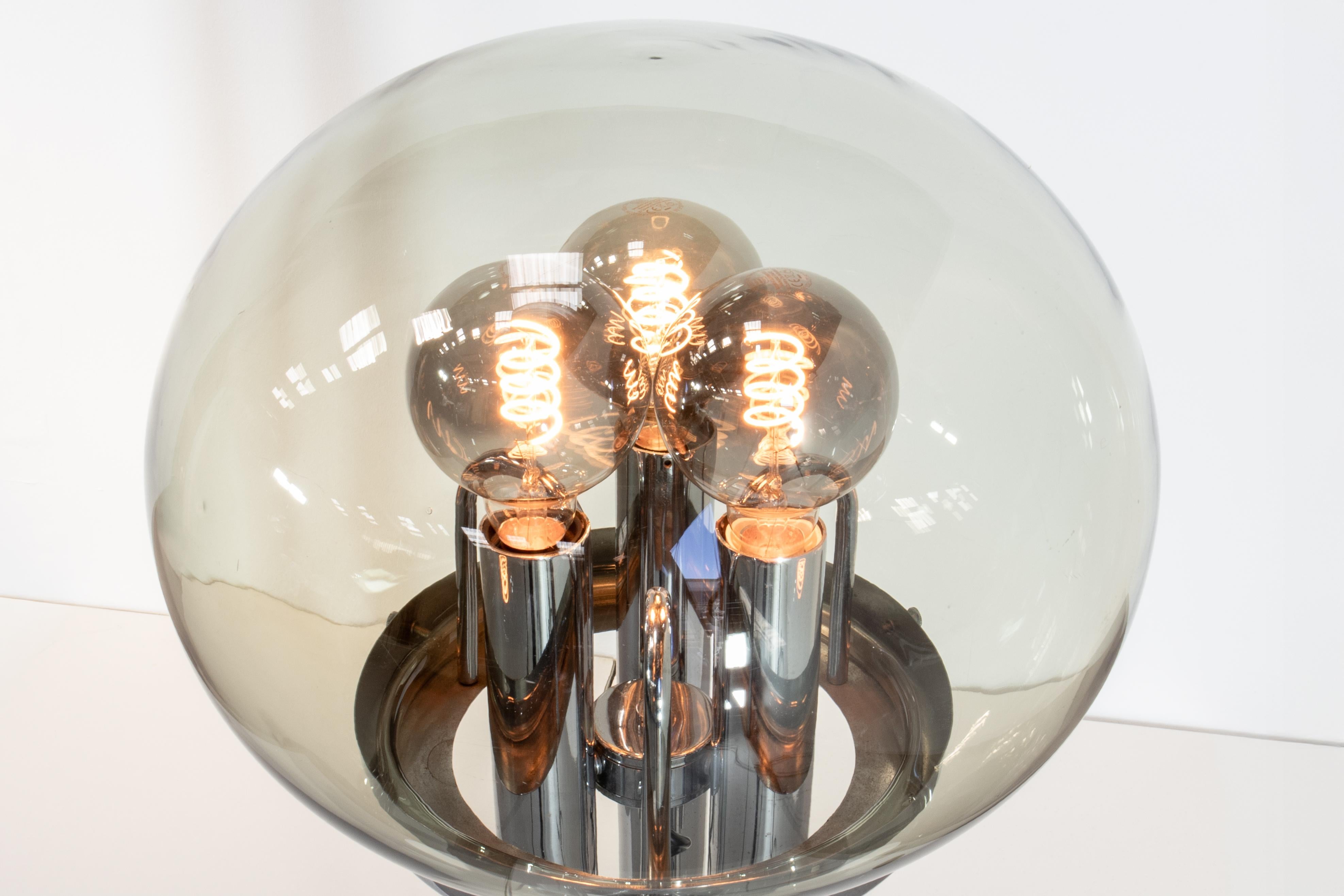 Lampada da terra in vetro di Murano e cromo Carlo Nason per Stilux, attribuita a Carlo Nason. in vendita 4