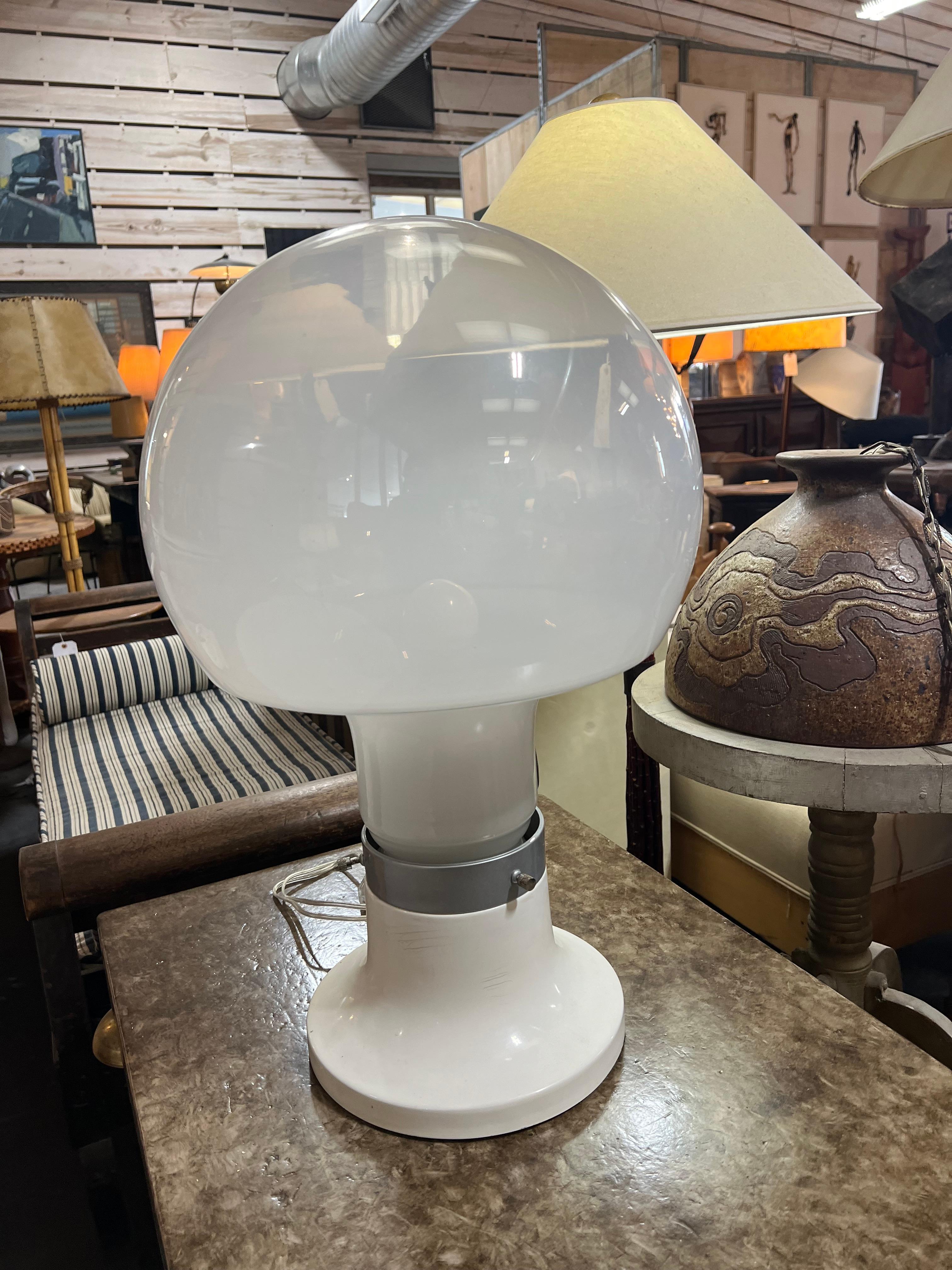 Mid-Century Modern Lampe en verre Murano italienne des années 1970 par Carlo Nason en vente
