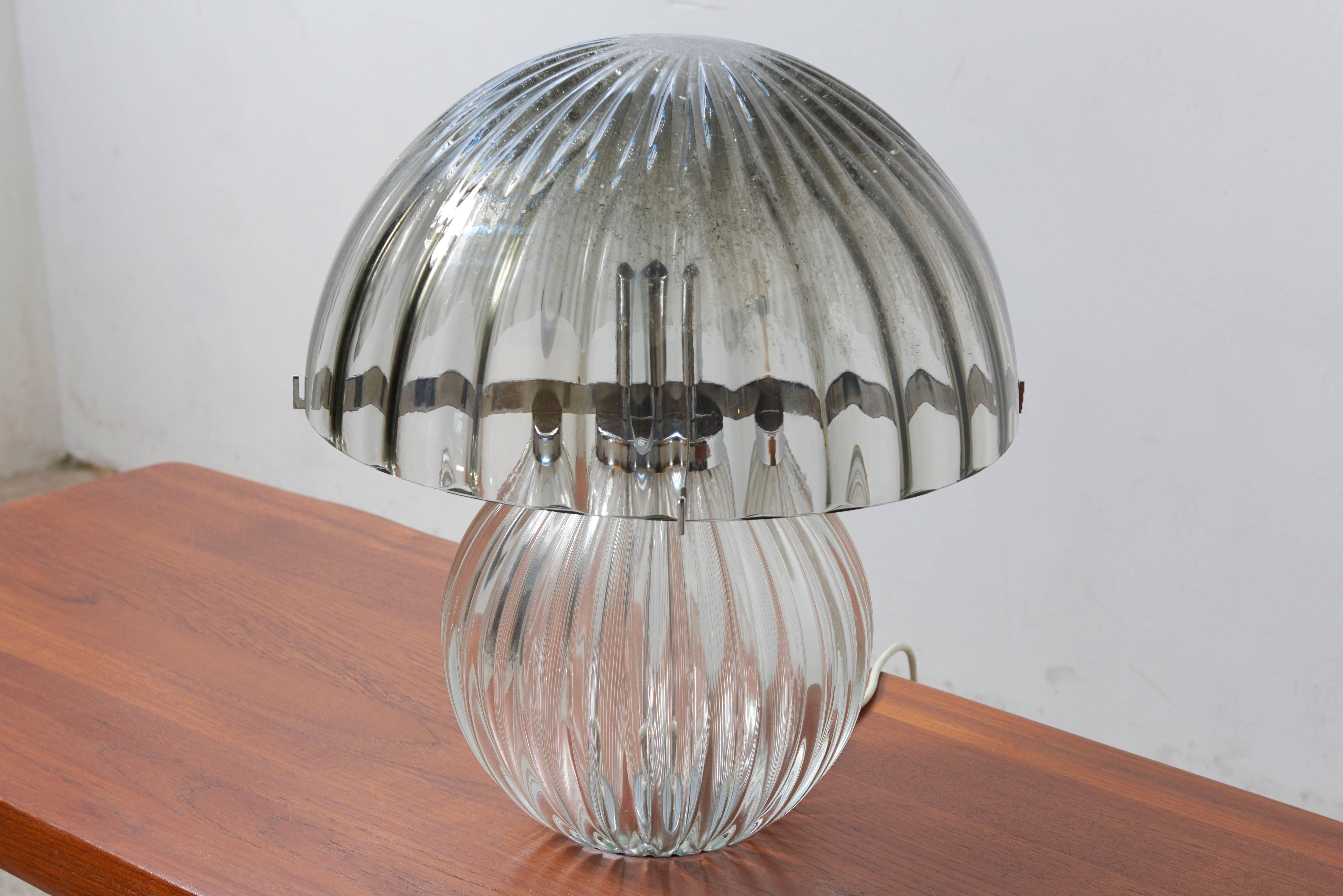1970s Italian Murano Smoked Glass Mushroom Table Lamp In Excellent Condition In Antwerp, BE