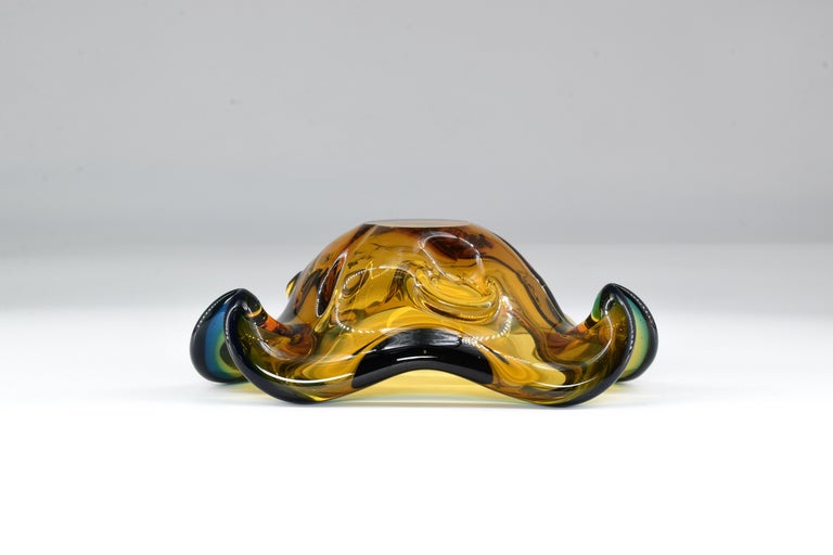 Late 20th Century 1970s Italian Murano Sommerso Glass Bowl in Green and Yellow For Sale
