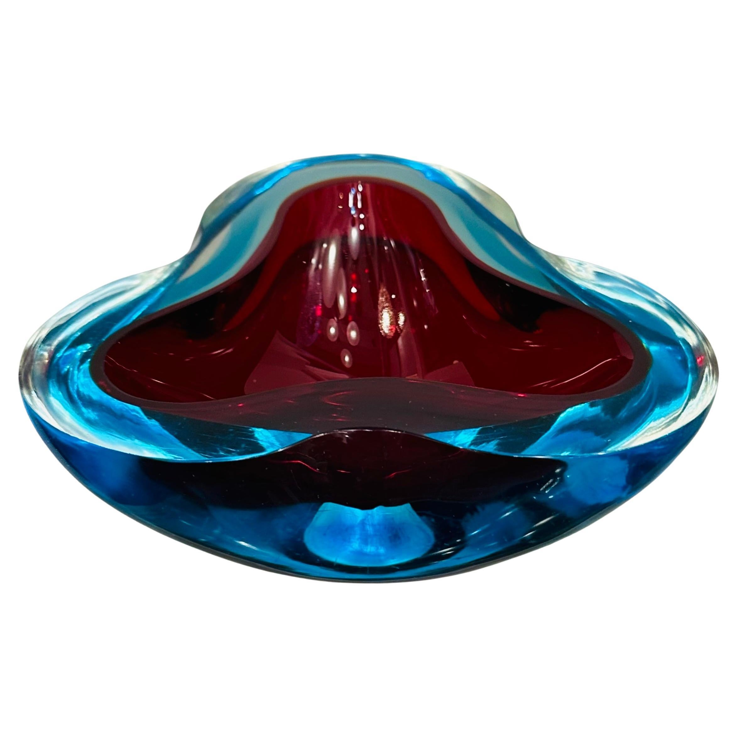 1970s Italian Murano Sommerso Red Turquoise & Clear Art Glass Bowl Dish Ashtray