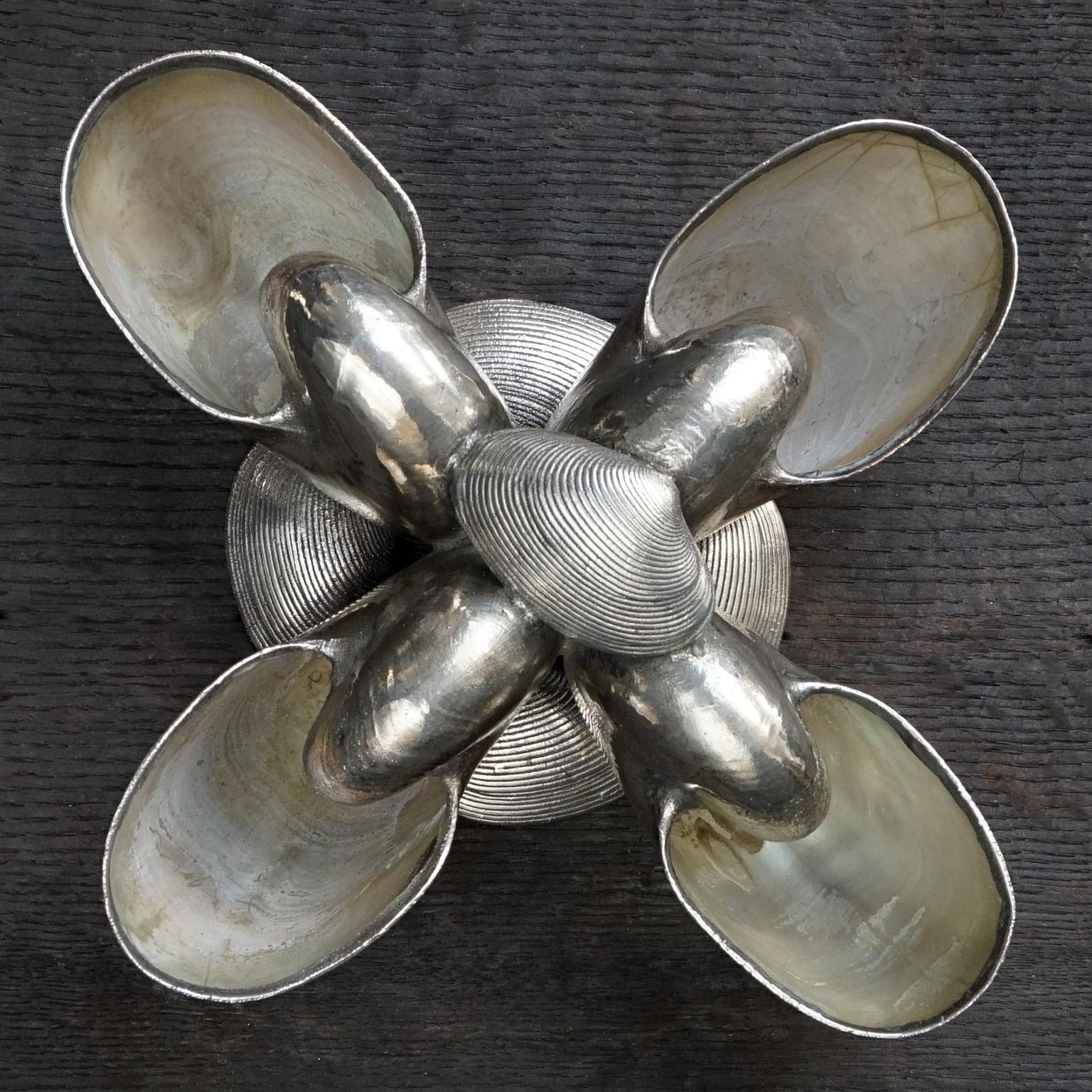 1970s Italian Nautilus Covered in 999 Silver Centerpiece by Federico Buccellati For Sale 2