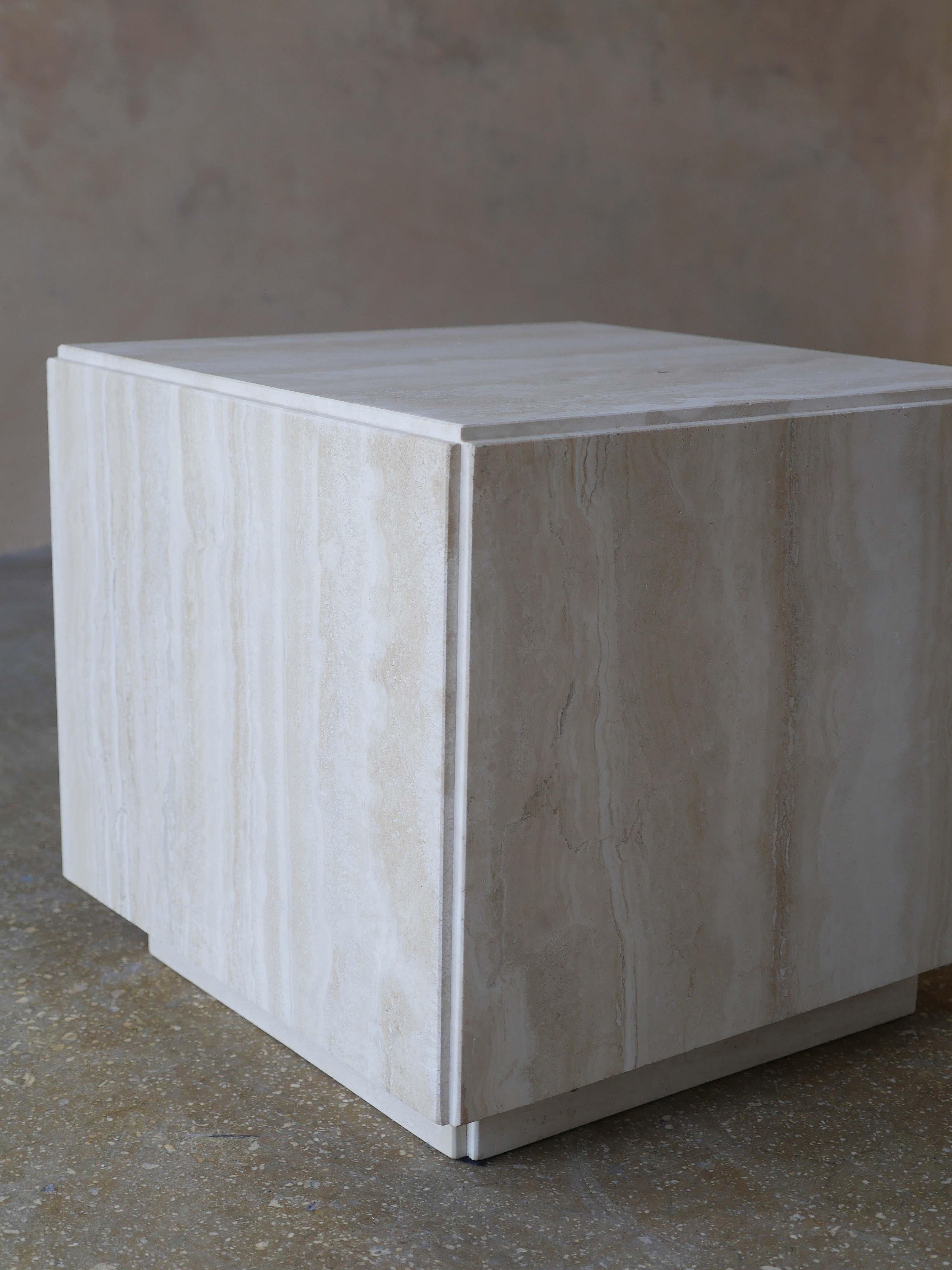 Post-Modern 1970s Italian Navona Travertine Postmodern Cube Side Tables, a Pair