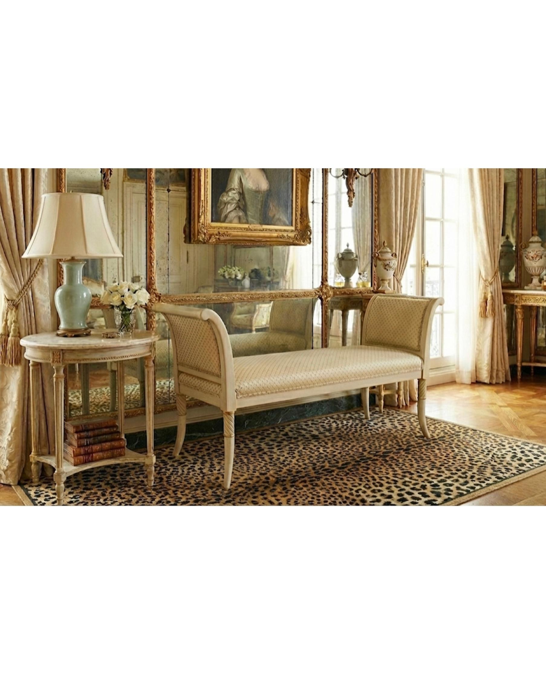 Neoclassical 1970s Italian Neo-Classical Style Painted Bench For Sale