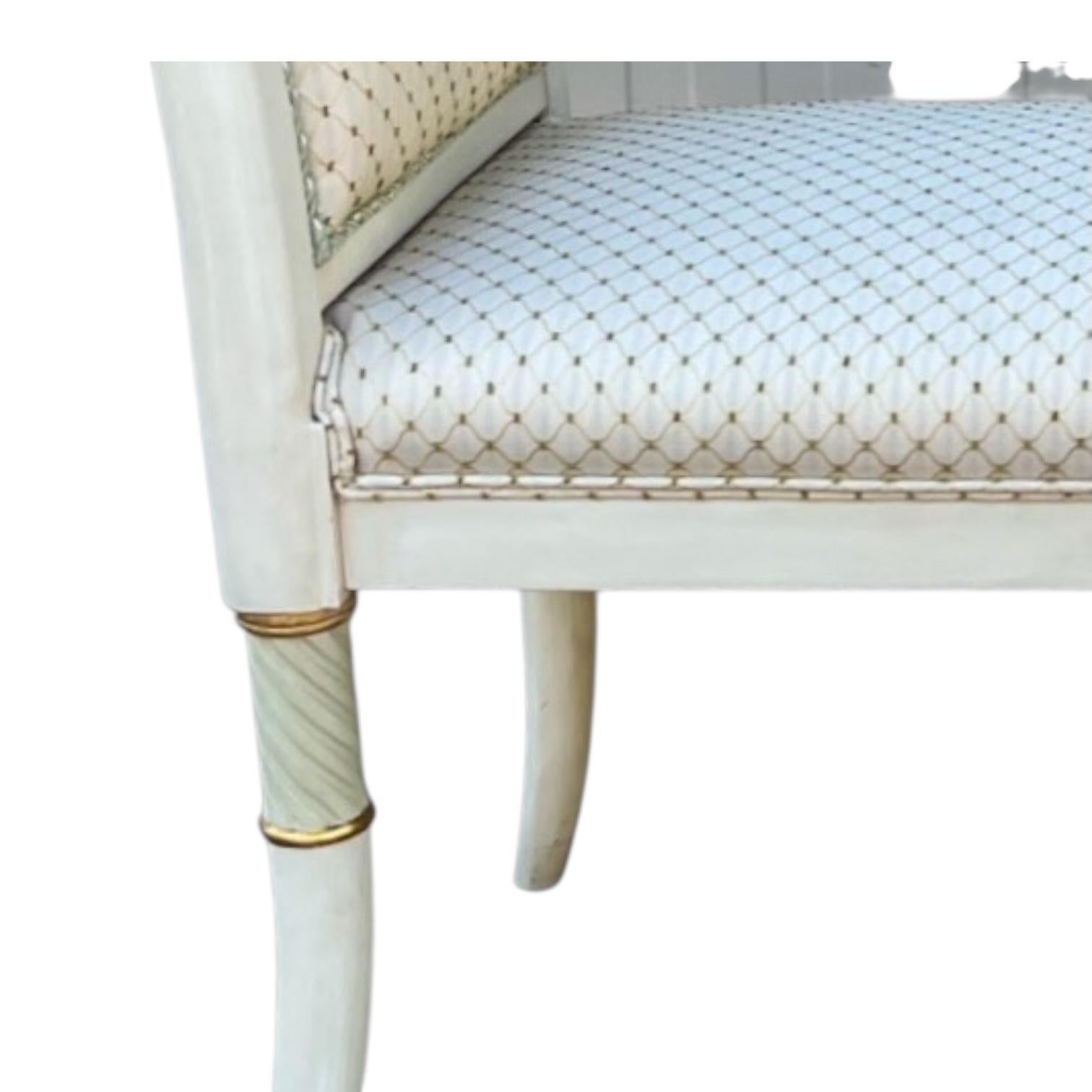 1970s Italian Neo-Classical Style Painted Bench In Good Condition For Sale In Kennesaw, GA