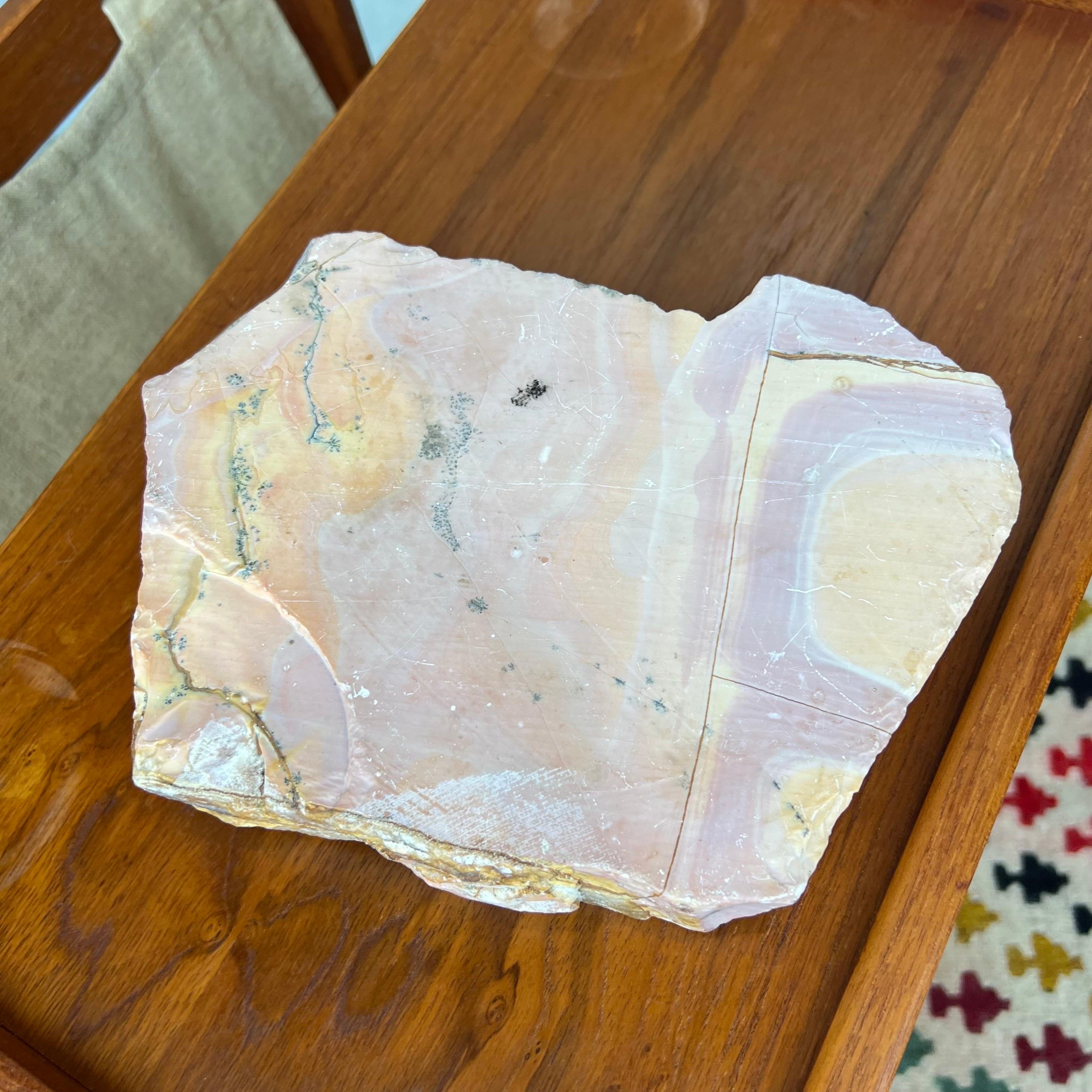 1970s Italian Organic Modern Pink Marble Onyx Ashtray For Sale 5