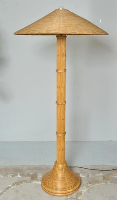 Lampe standard Tiki Crespi italienne pagode bambou rotin osier des années 1970
