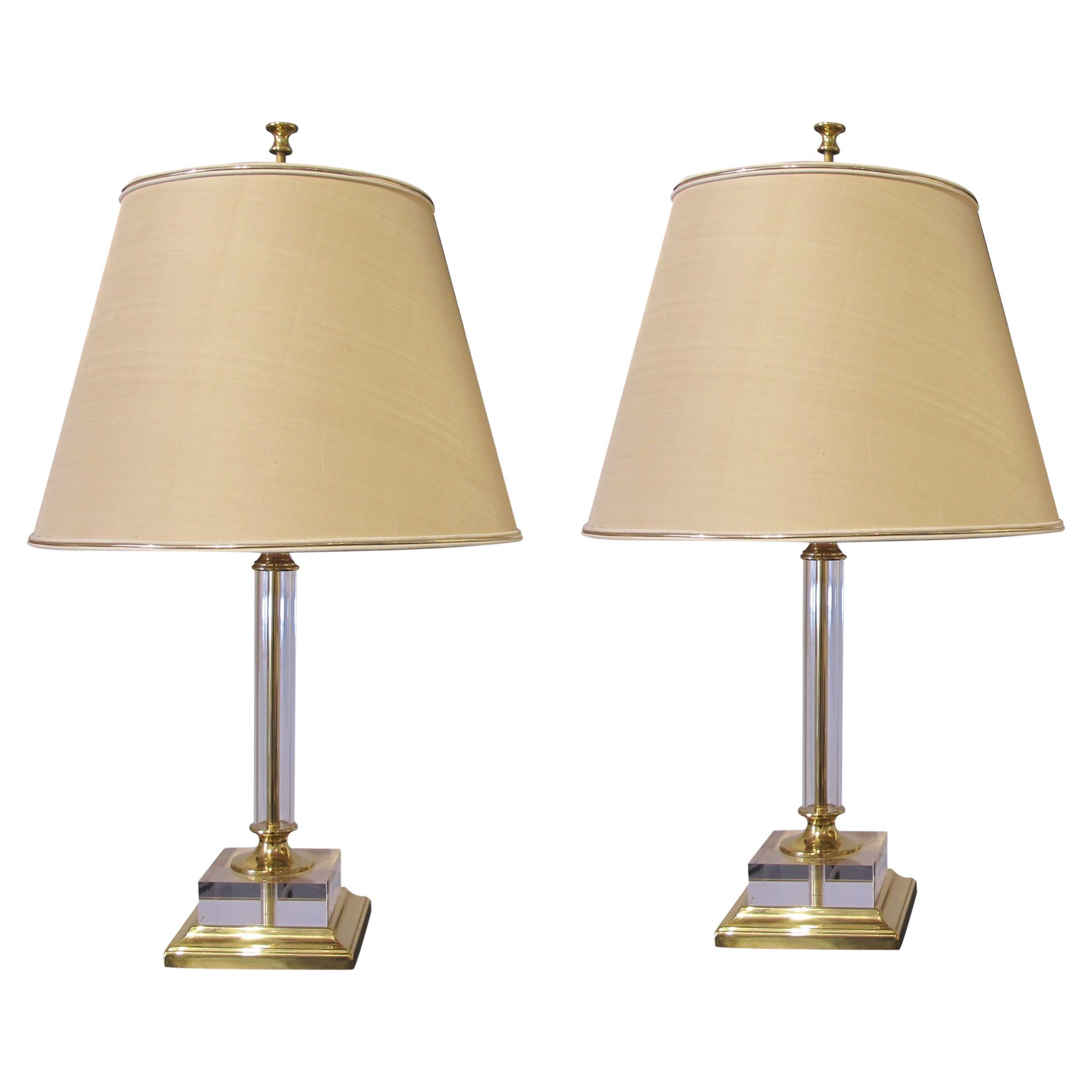 1970s Italian Pair of Large Lucite Table Lamps with Conic Lampshades For Sale
