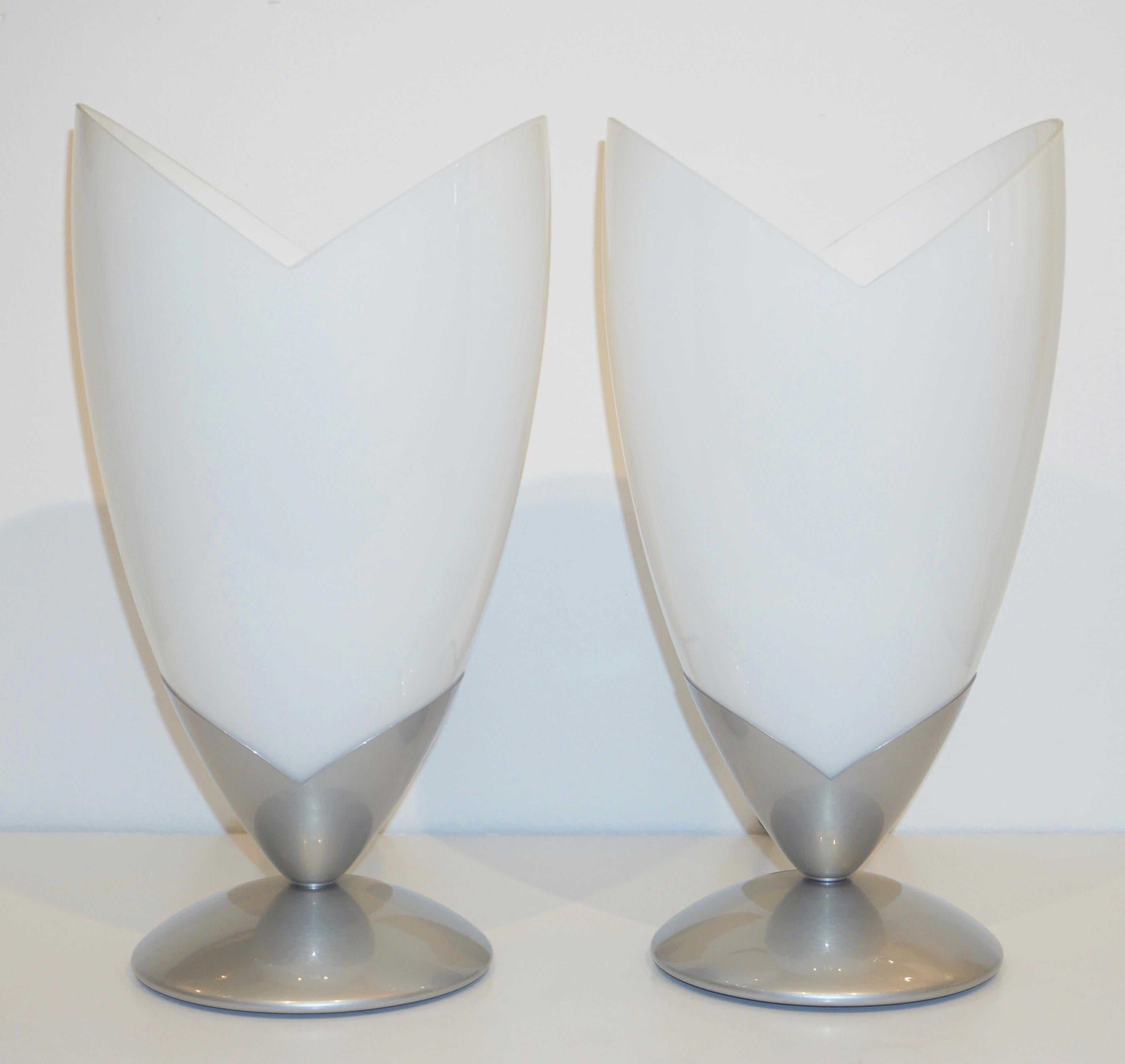 Opaline Glass 1970s Italian Pair of Satin Nickel & White Glass Organic Tulip Lamps by Tronconi For Sale