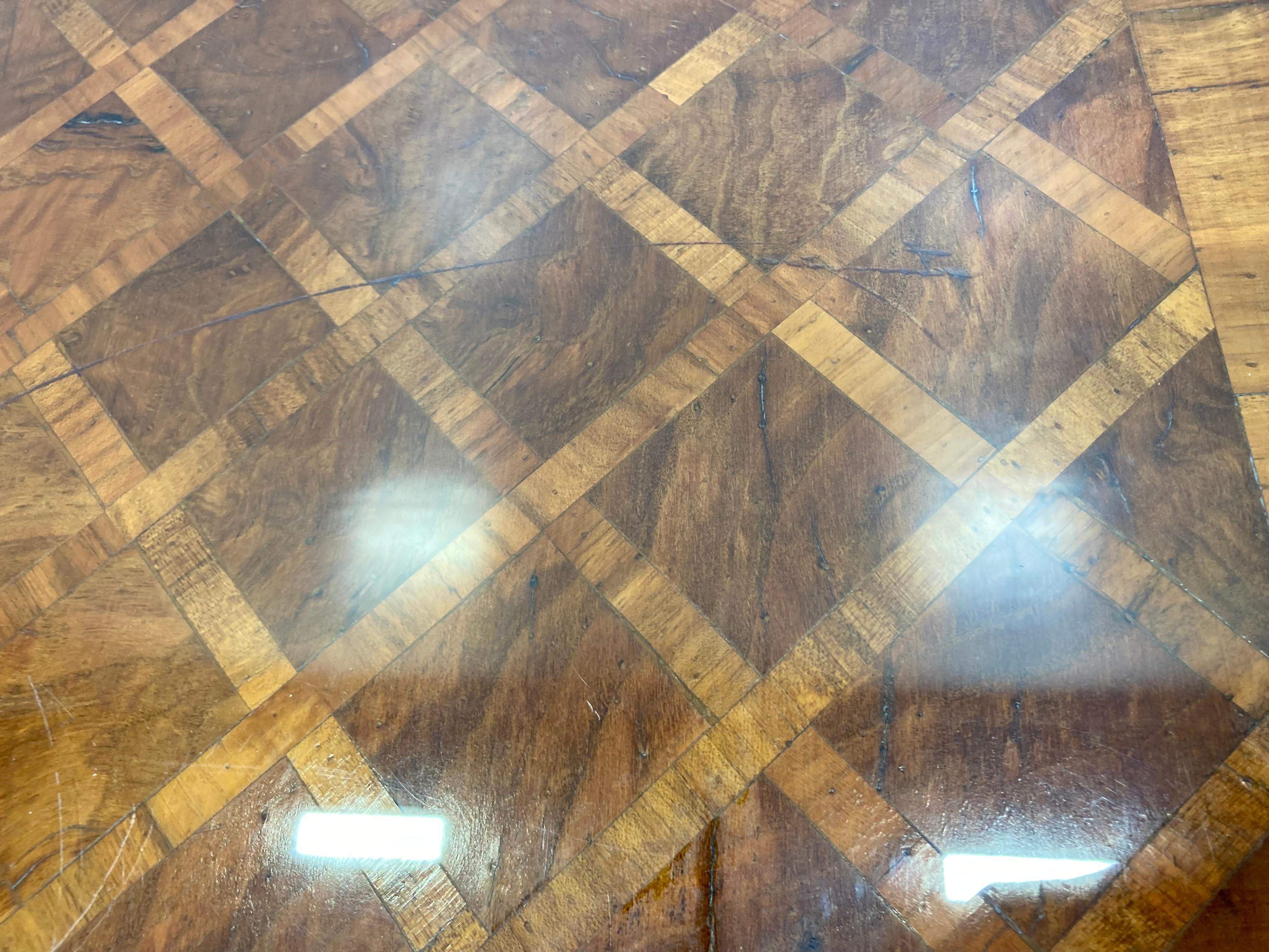 20ième siècle 1970's Italian Parquet Olive-Wood Coffee Table en vente