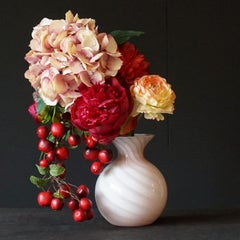 1970s Italian Pink Swirl Spiral Venini Vetri Murano Incamiciato Glass Vase