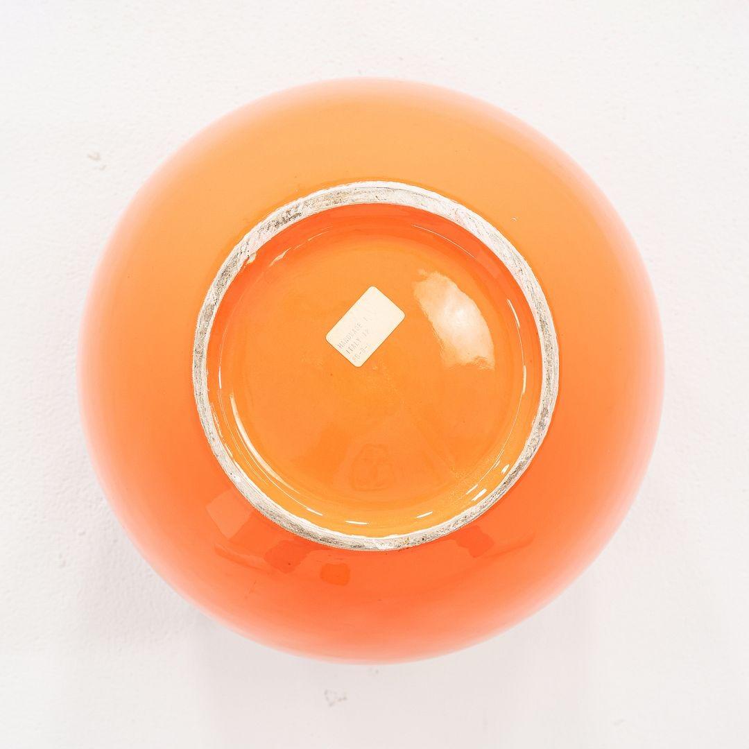 Fine XX secolo Vaso in porcellana italiana degli anni '70 con top in coordinato in vendita