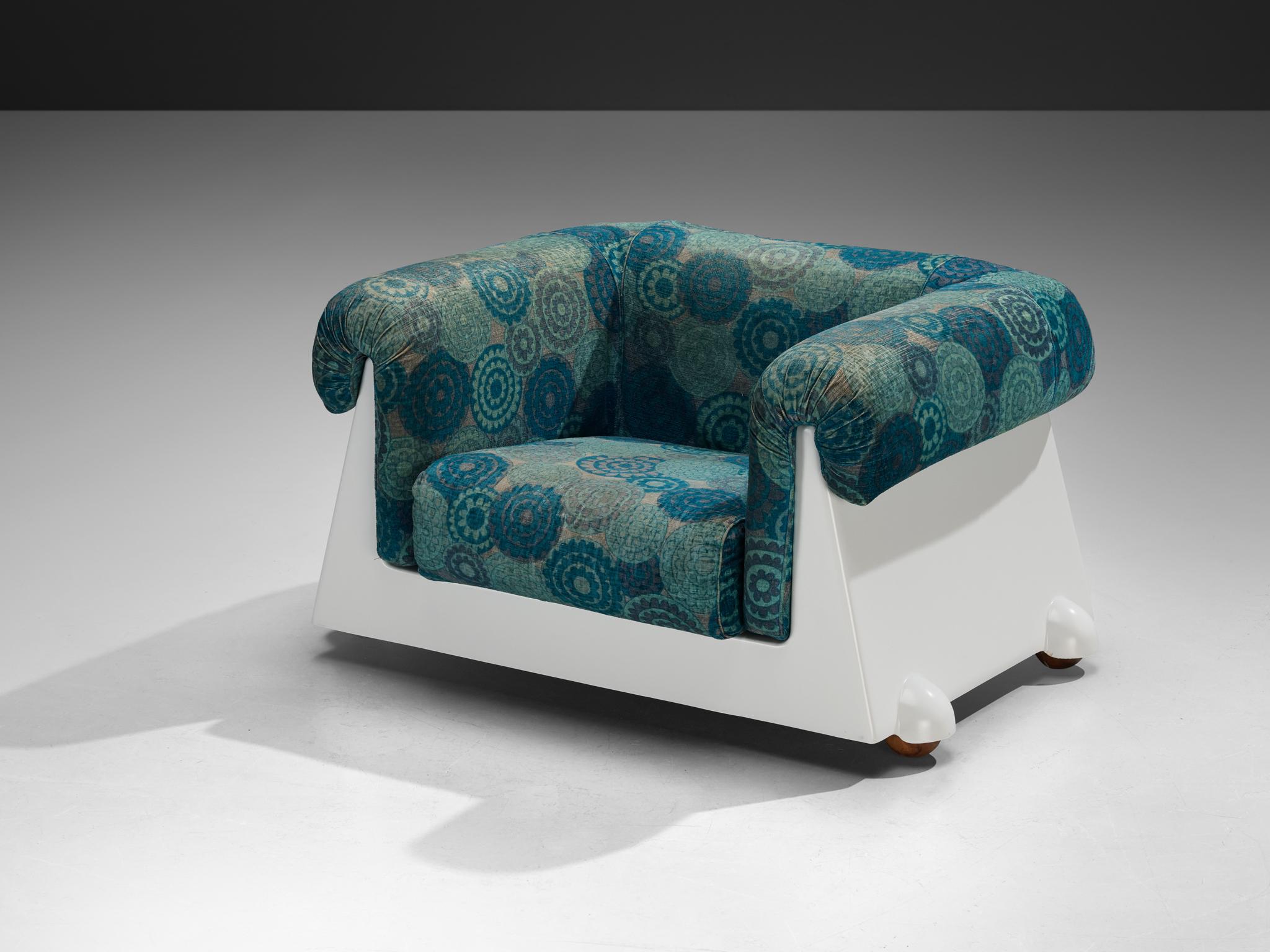 1970er Jahre Italienische postmoderne Loungesessel aus weißem Fiberglass im Angebot 4