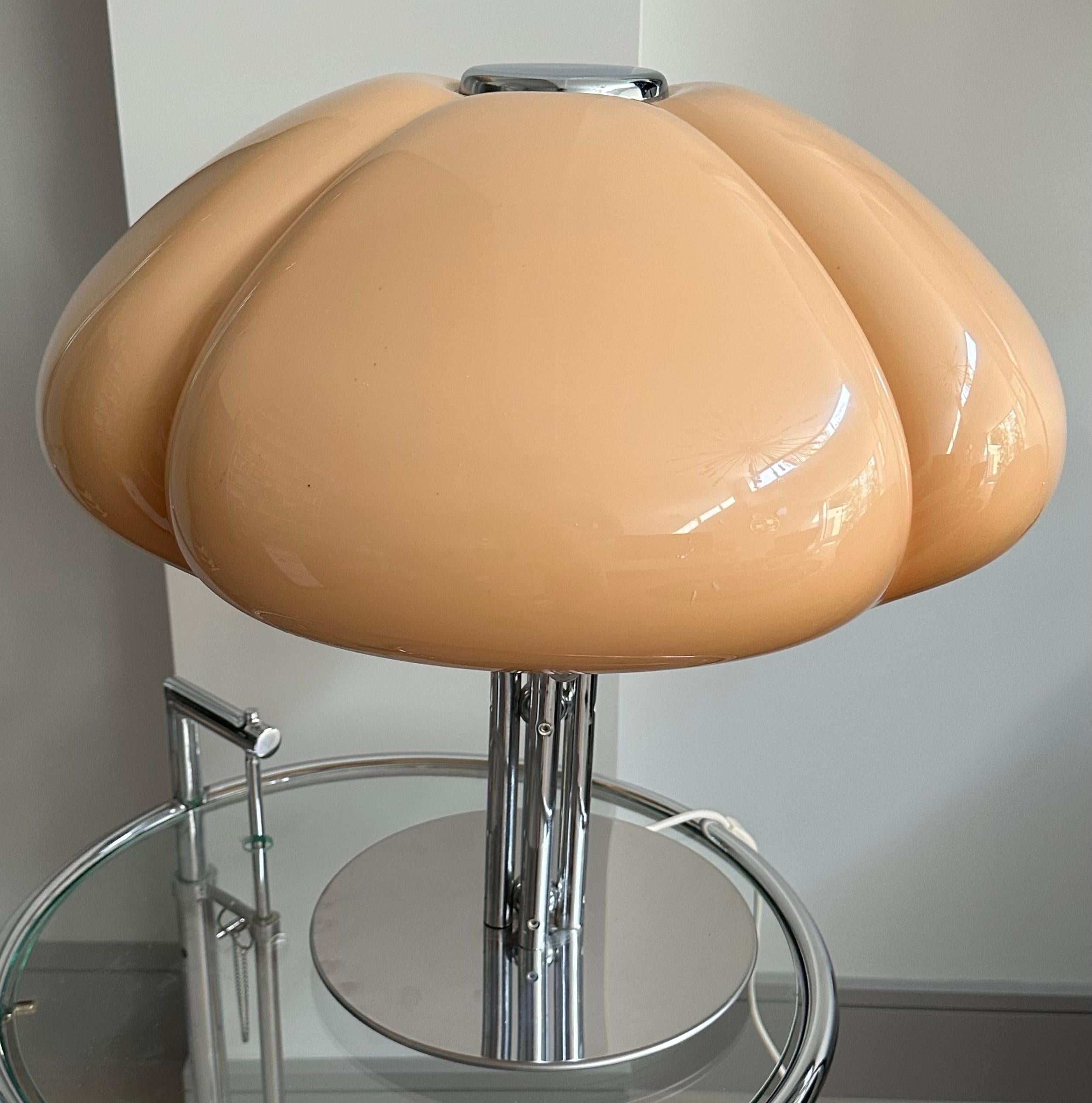 1970s Italian Quadrifoglio Harvey Guzzini Space Age Table Lamp by Gae Aulenti 6