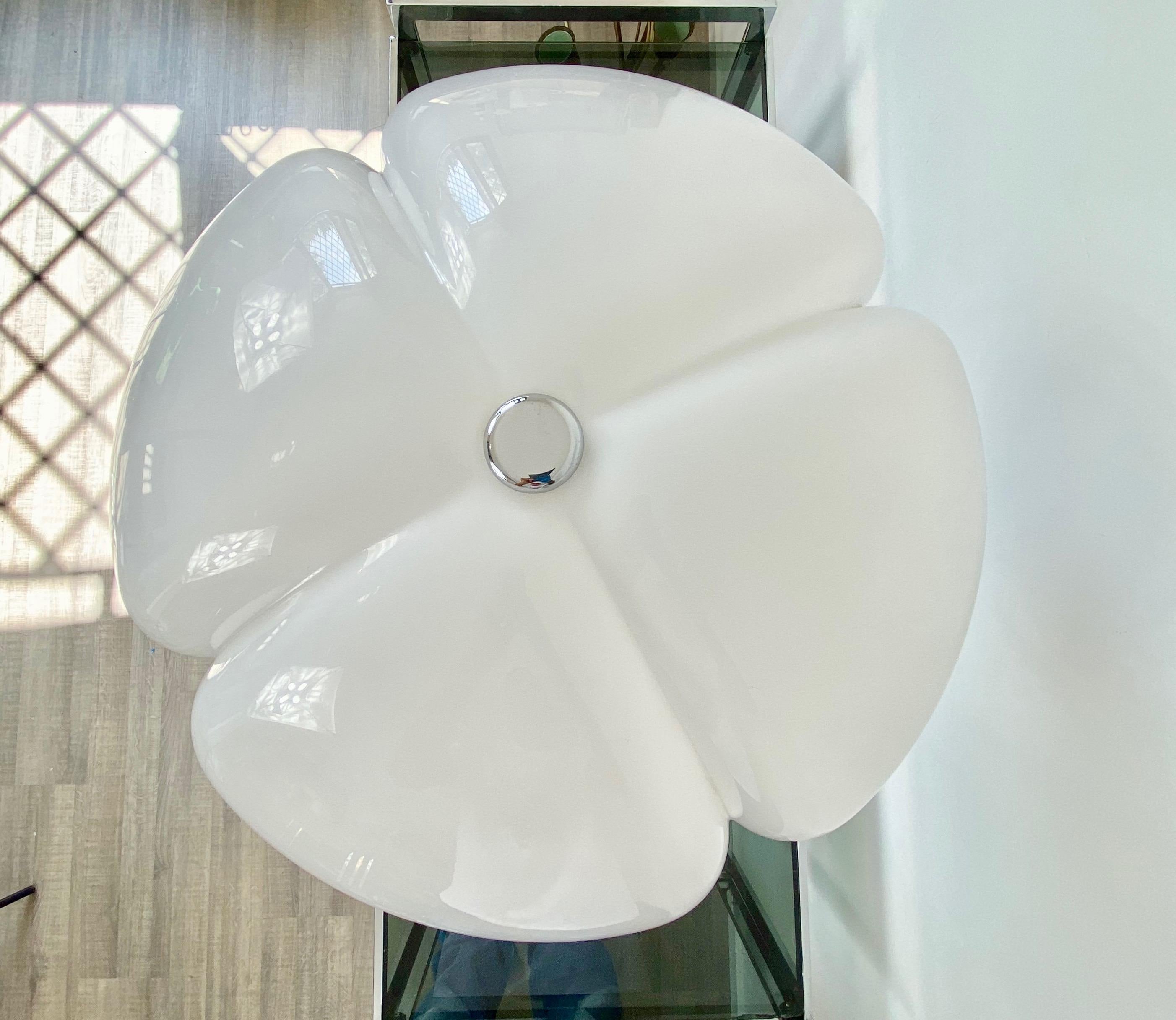 1970s Italian Quadrifoglio Table Lamp by Gae Aulenti for Harvey Guzzini 5