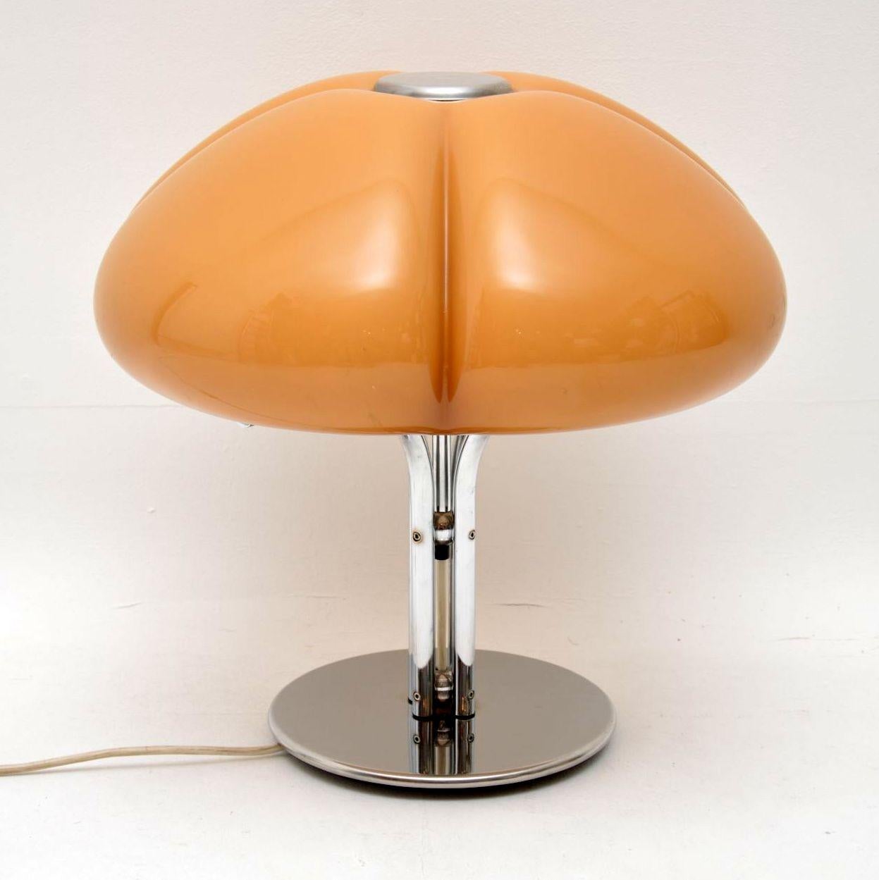 Mid-Century Modern Lampe de table italienne Quadrifoglio des années 1970 par Gae Aulenti pour Harvey Guzzini