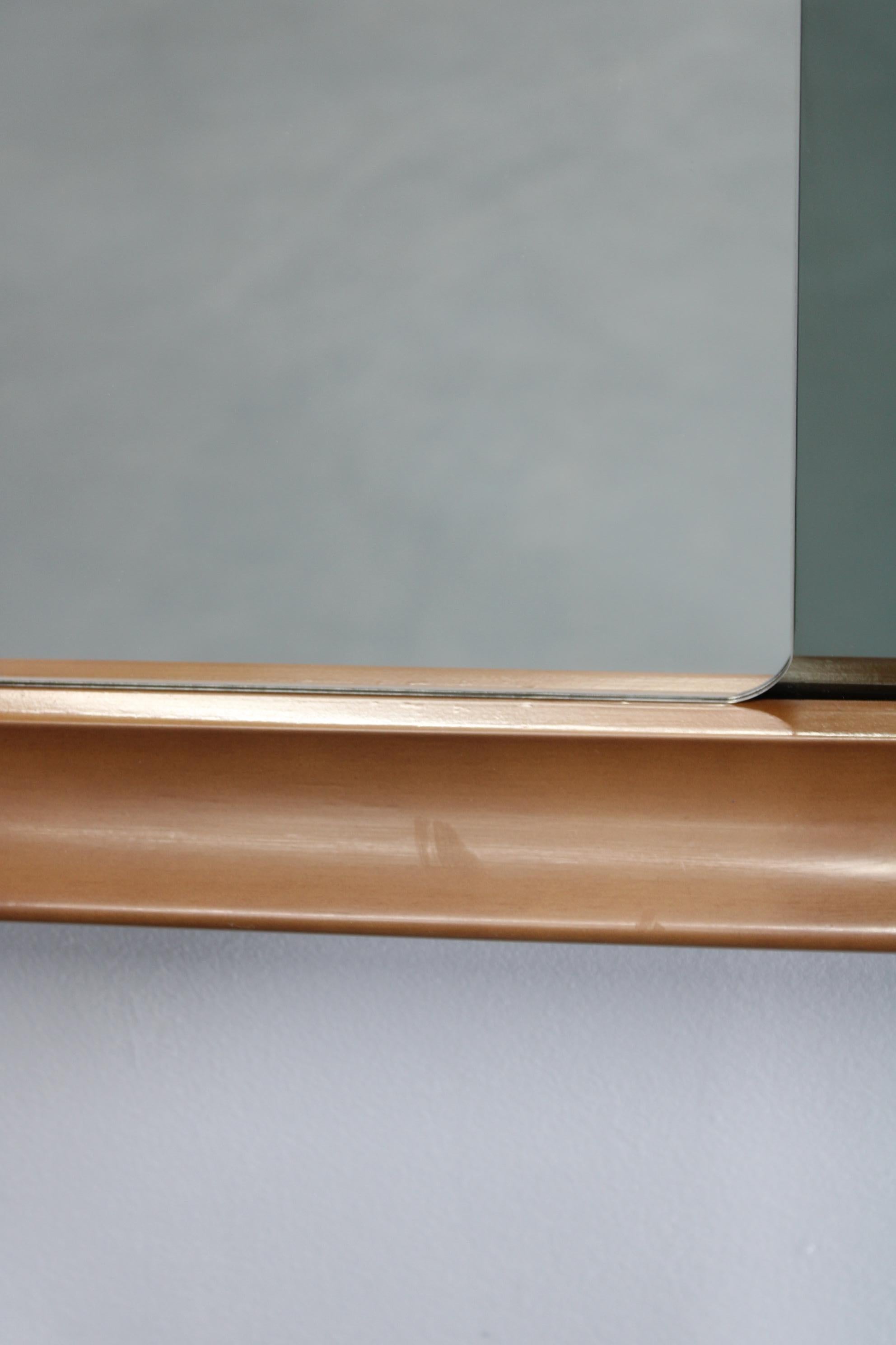 1970s Italian Rectangular Mirror in Wooden Frame For Sale 2