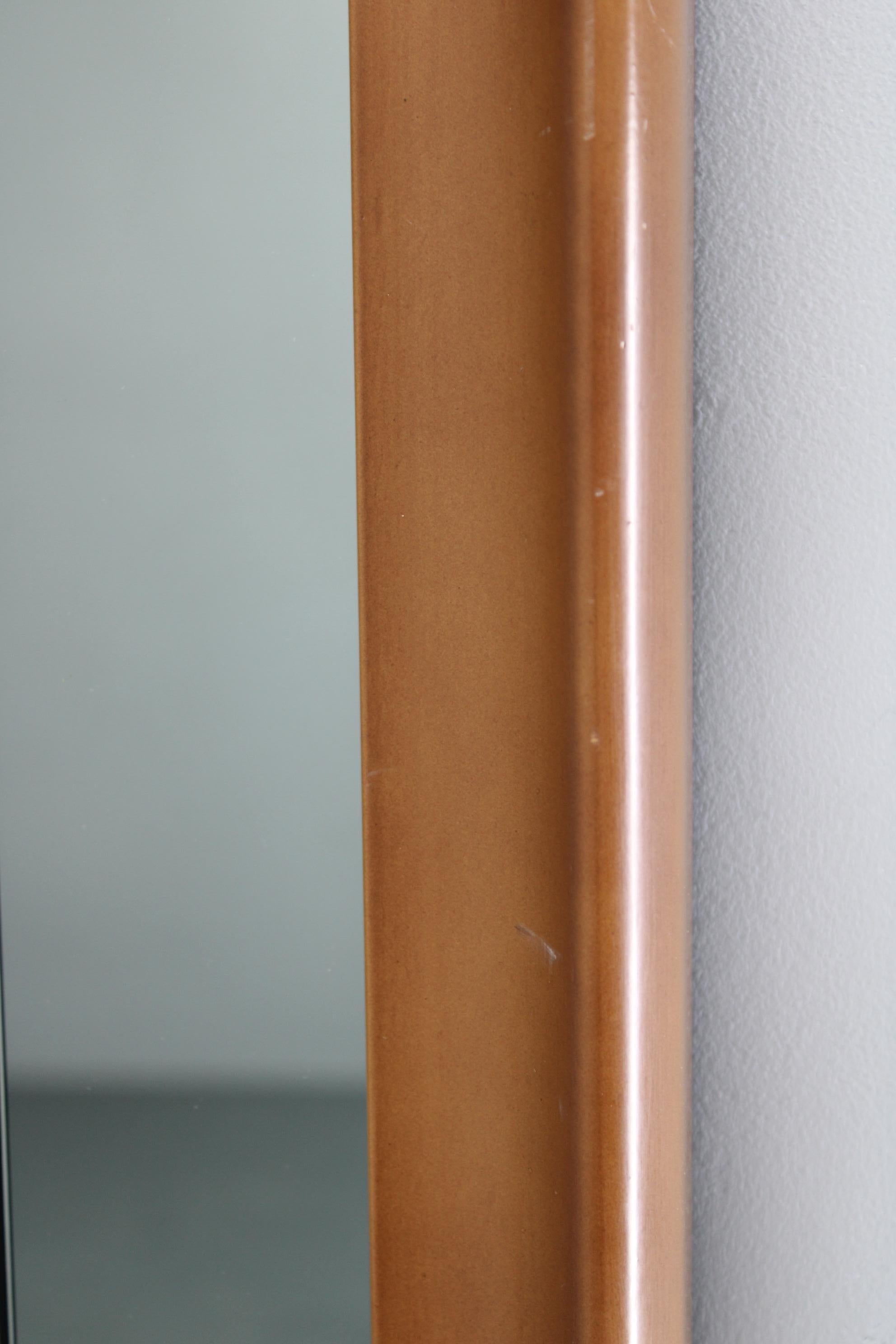 1970s Italian Rectangular Mirror in Wooden Frame For Sale 3