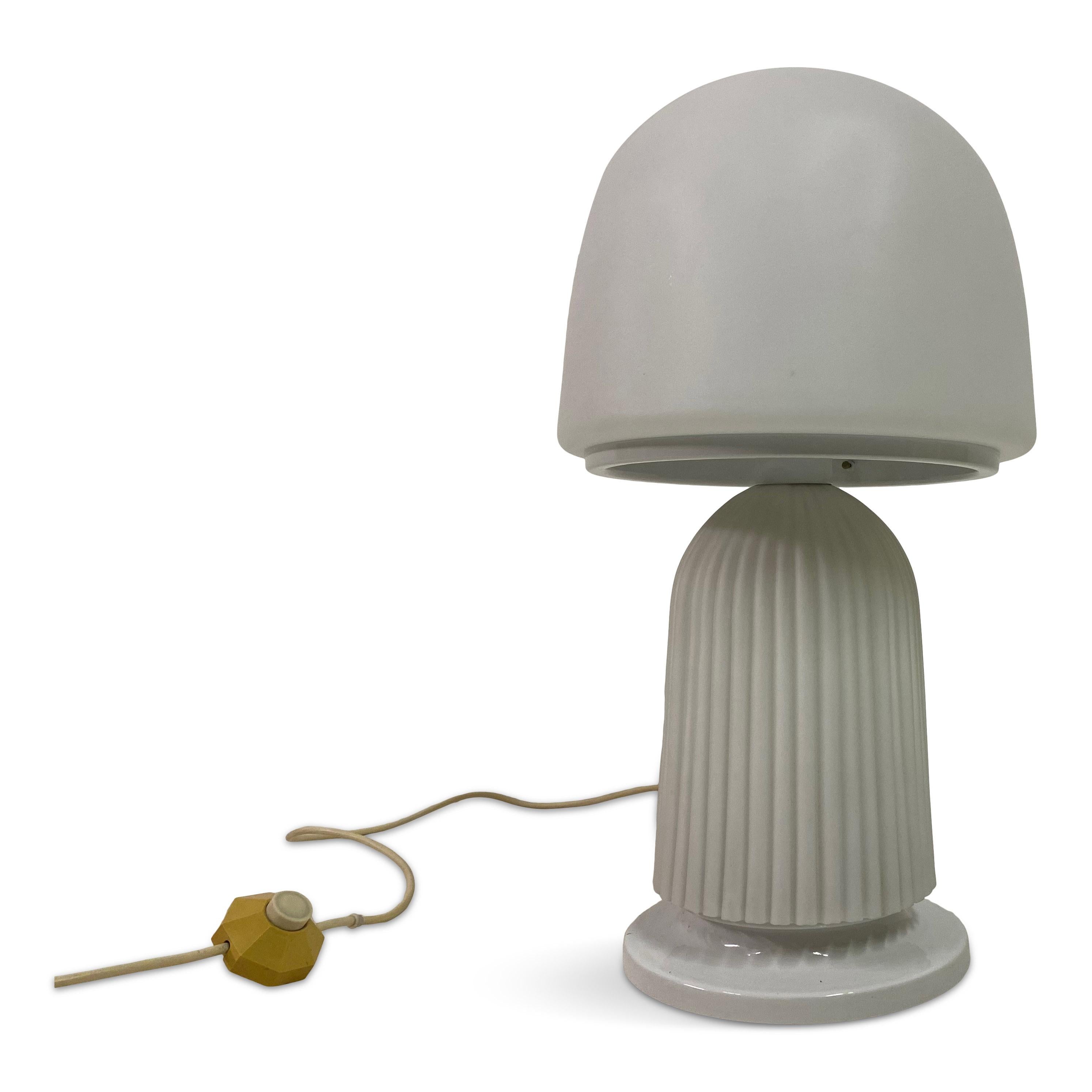 1970S Italian Ribbed Glass Mushroom Lamp For Sale 11