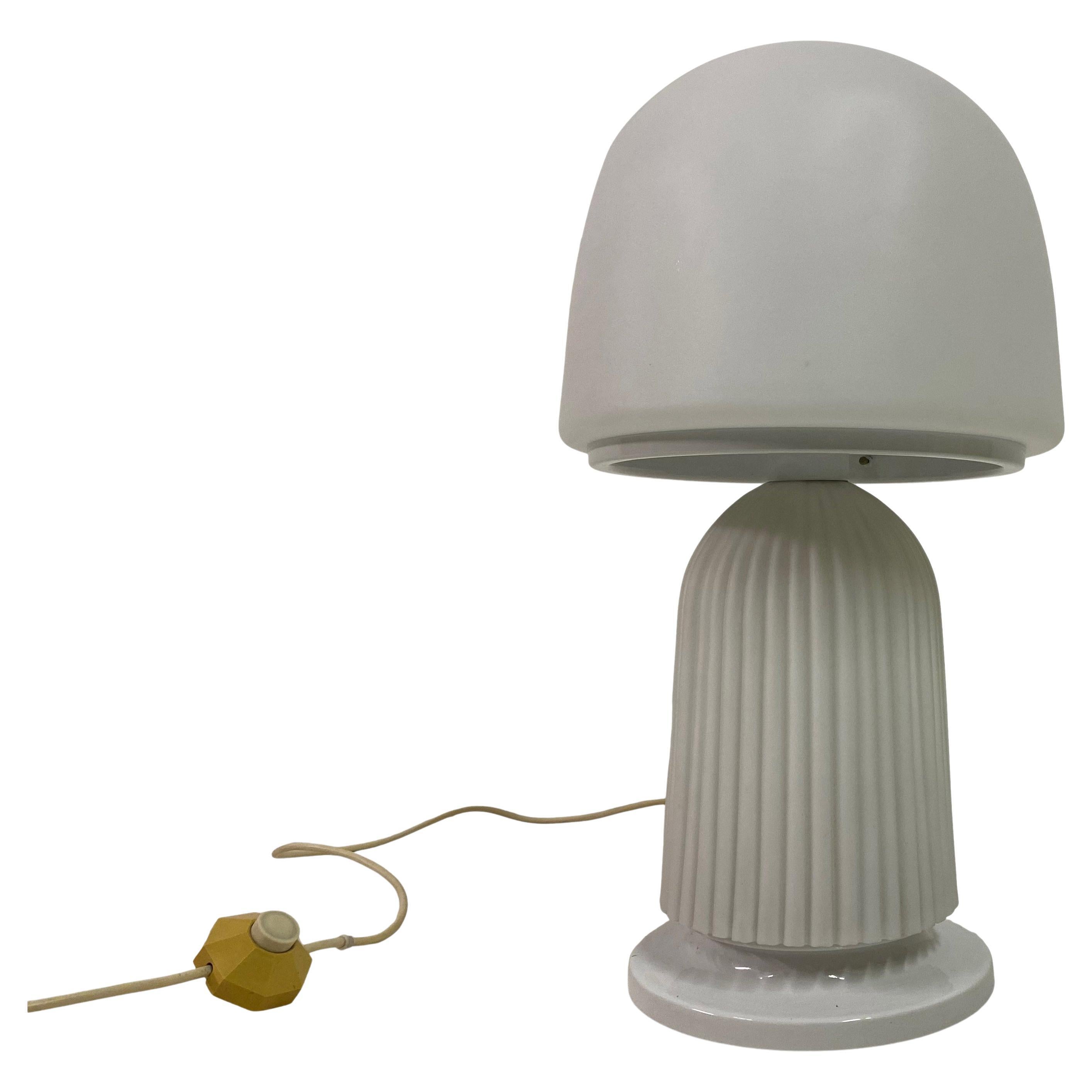 1970S Italienisch gerippt Glas Pilz Lampe im Angebot
