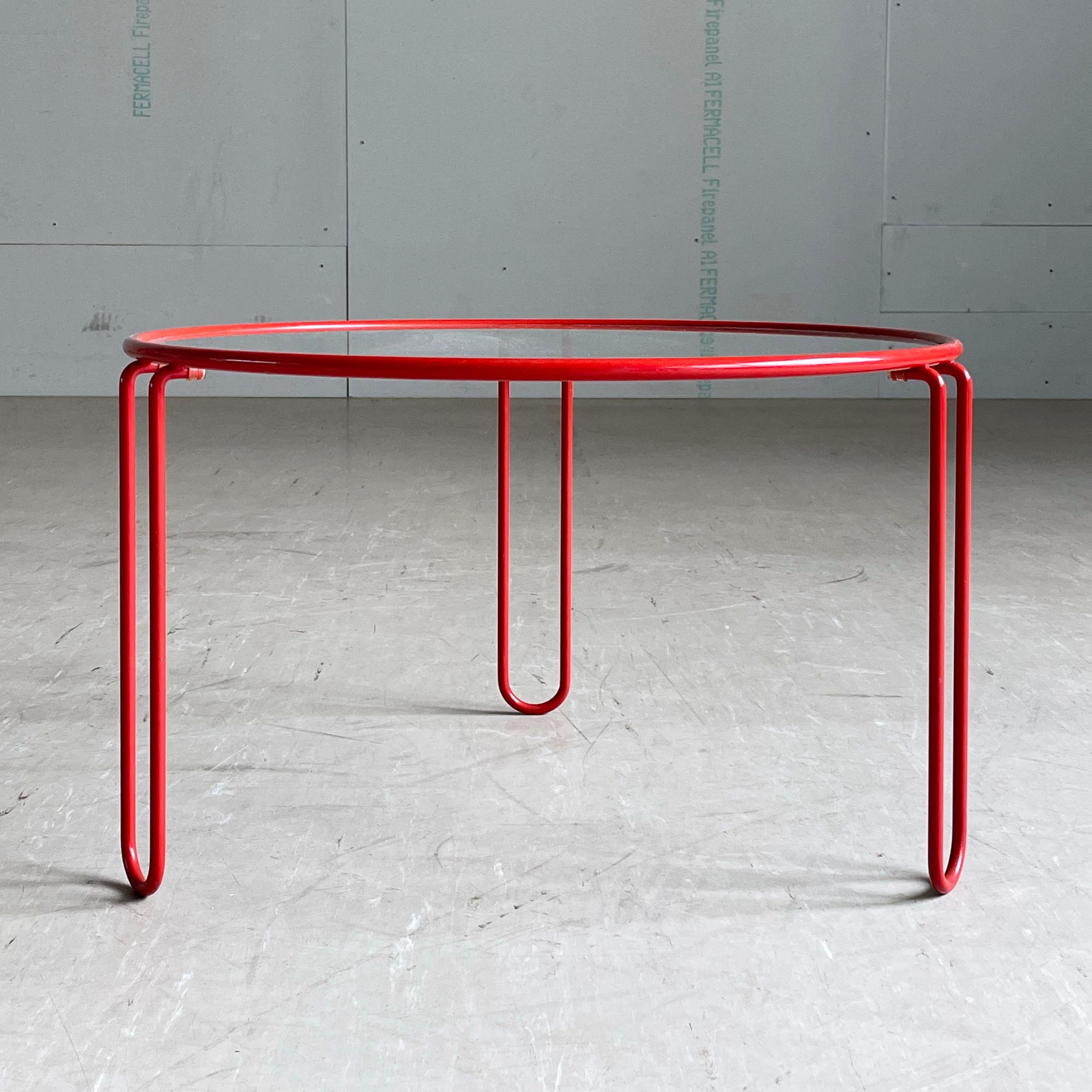 Late 20th Century 1970's Italian Side / Coffee Table For Sale