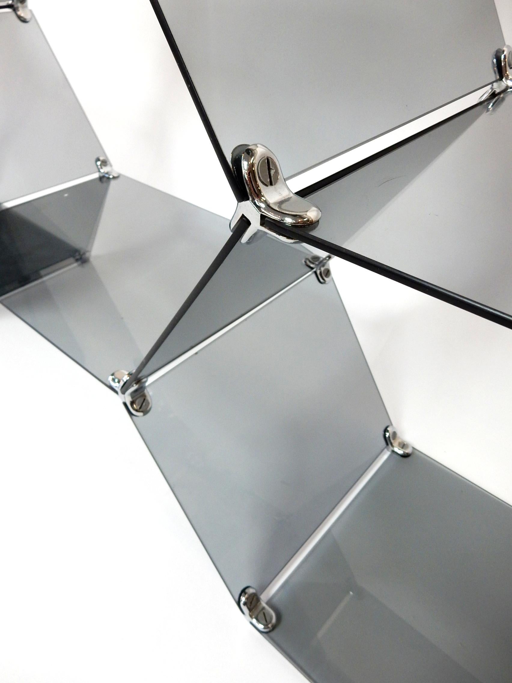 Mid-Century Modern Architectural Italian Smoke Glass Hexagonal Display Étagère