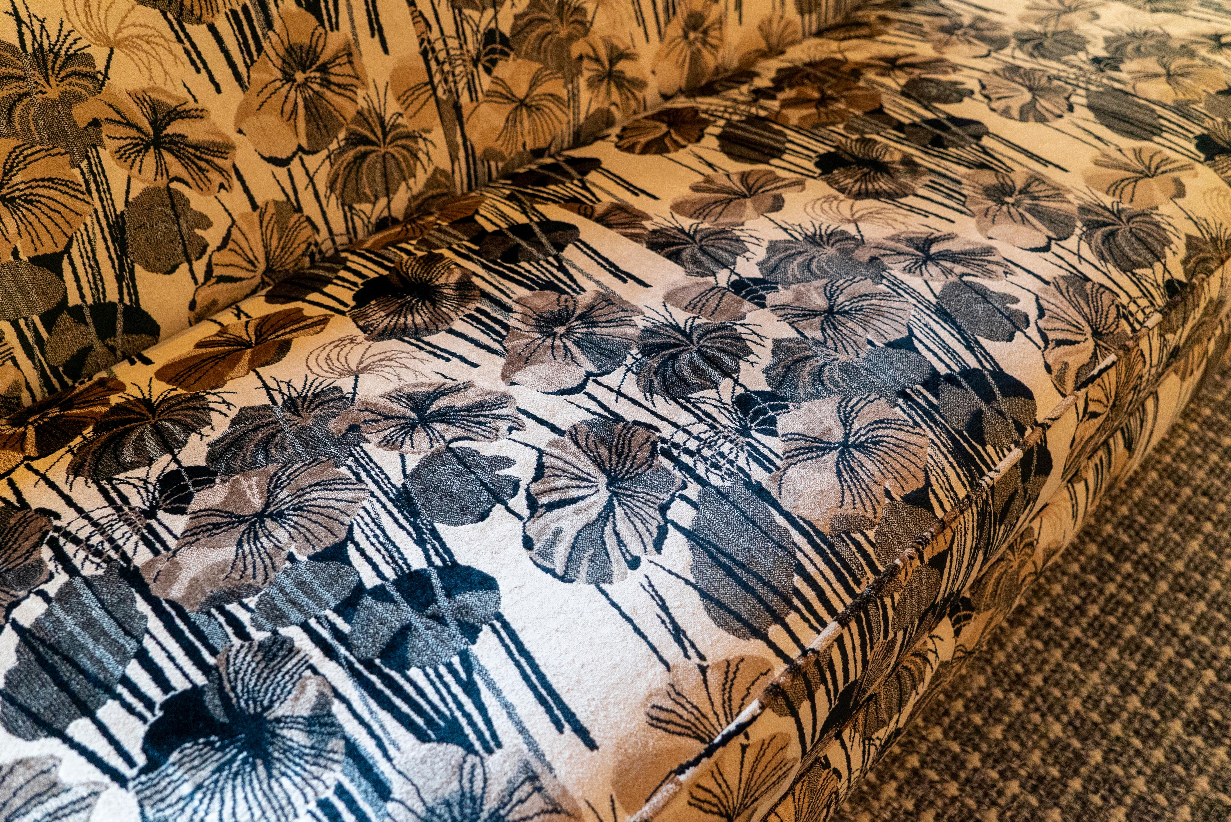 1970s Italian Sofa with Natural Brass Base, 1960s Jacquard Floral Velvet Fabric 3