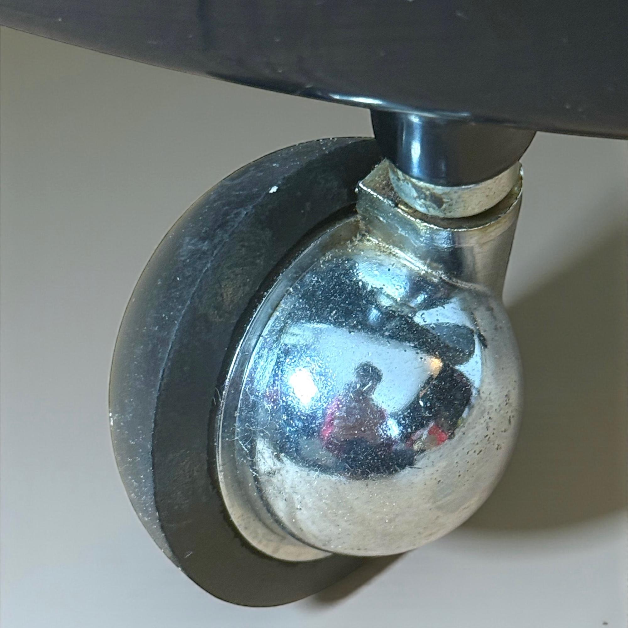 Tocador italiano Soft-Form de plástico moldeado marrón, años 70, Fanini Fain en venta 9