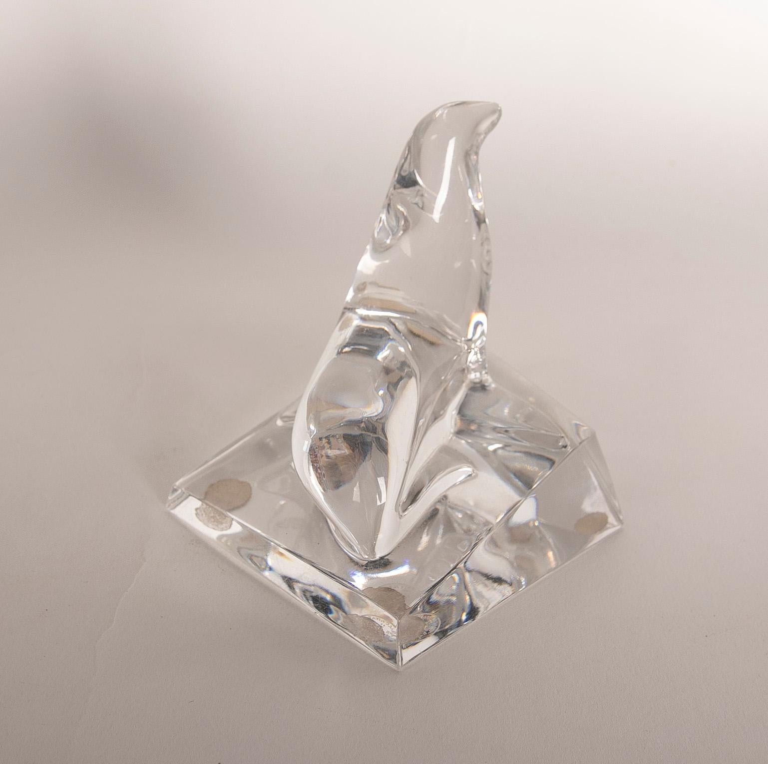 European 1970s Italian Solid Crystal Sculpture of a Seal on a Base For Sale