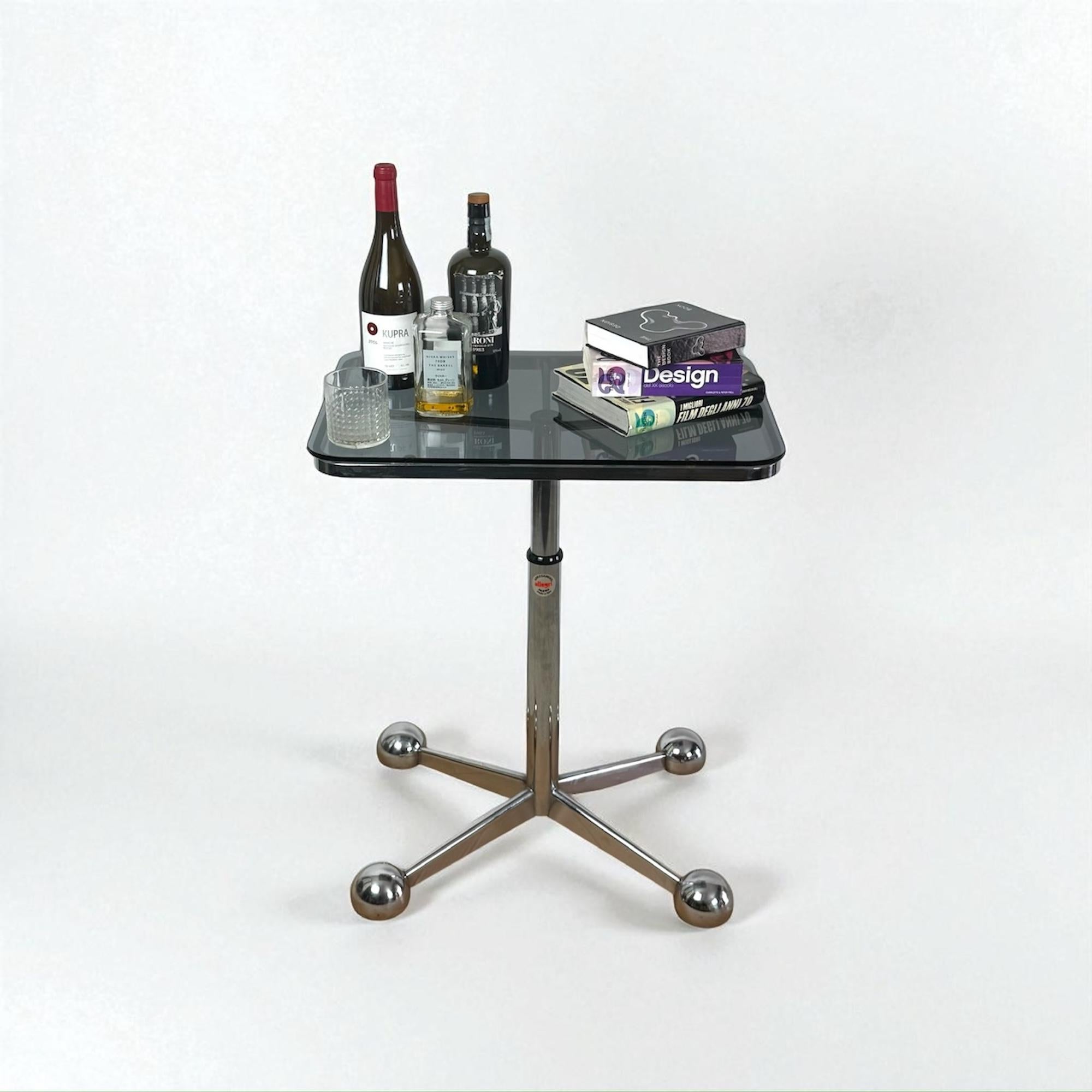 Table ajustable italienne Space AGE des années 1970 par Allegri Parma en Chrome et Verre Bon état - En vente à San Benedetto Del Tronto, IT