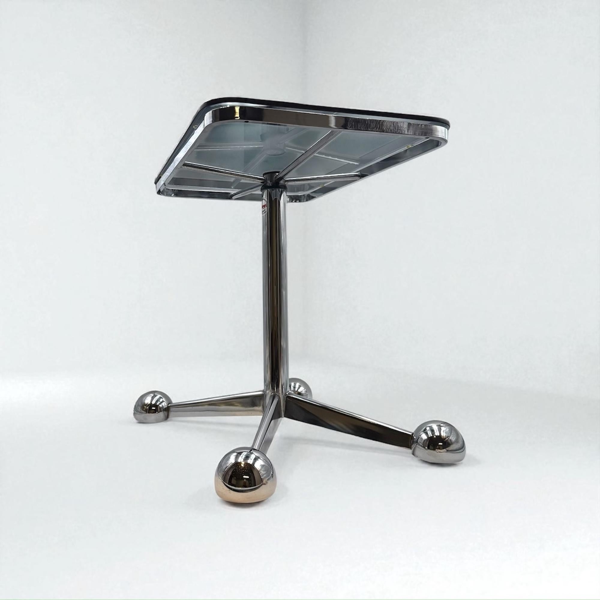 Table ajustable italienne Space AGE des années 1970 par Allegri Parma en Chrome et Verre en vente 4
