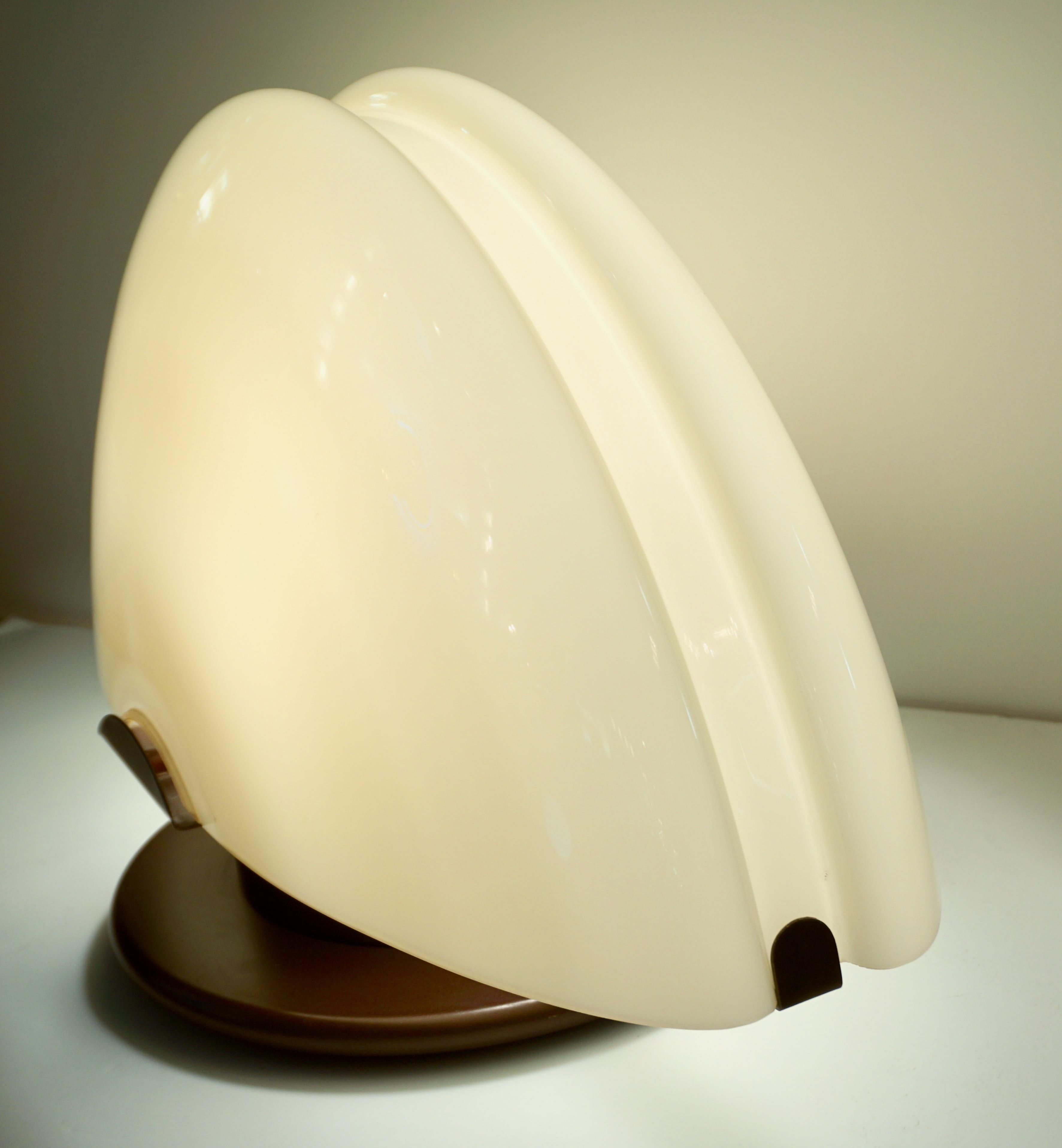 Lacquered 1970s Mazzega Italian Space Age Pair of Ivory Murano Glass Copper Lacquer Lamps