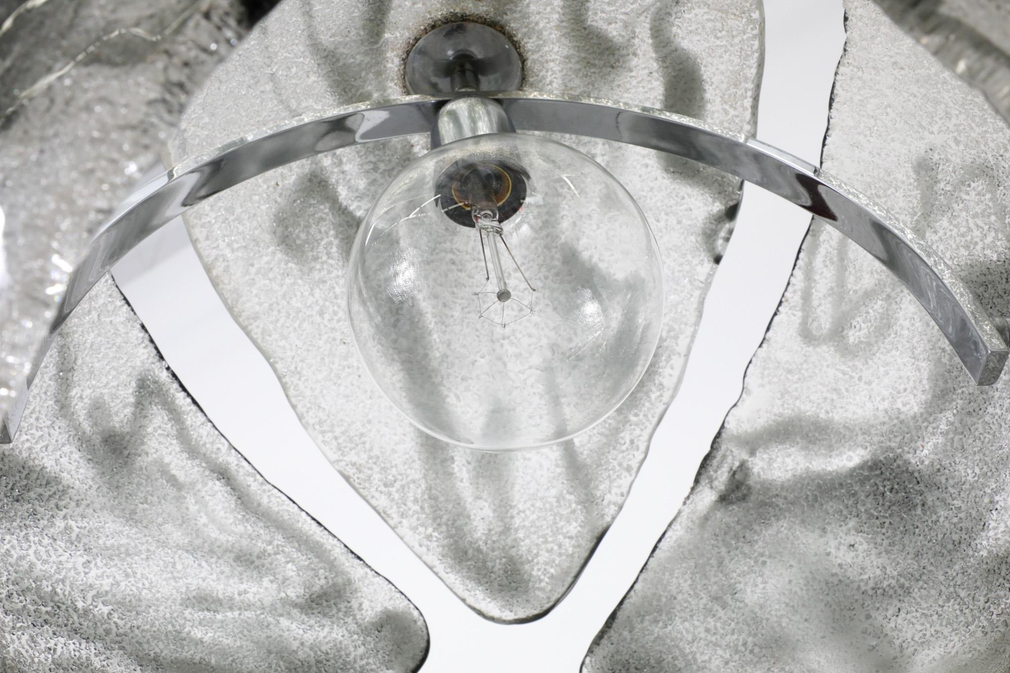 Lampada a sospensione a forma di orbita attribuita a Carlo Nason, anni '70, Modern Age. in vendita 11