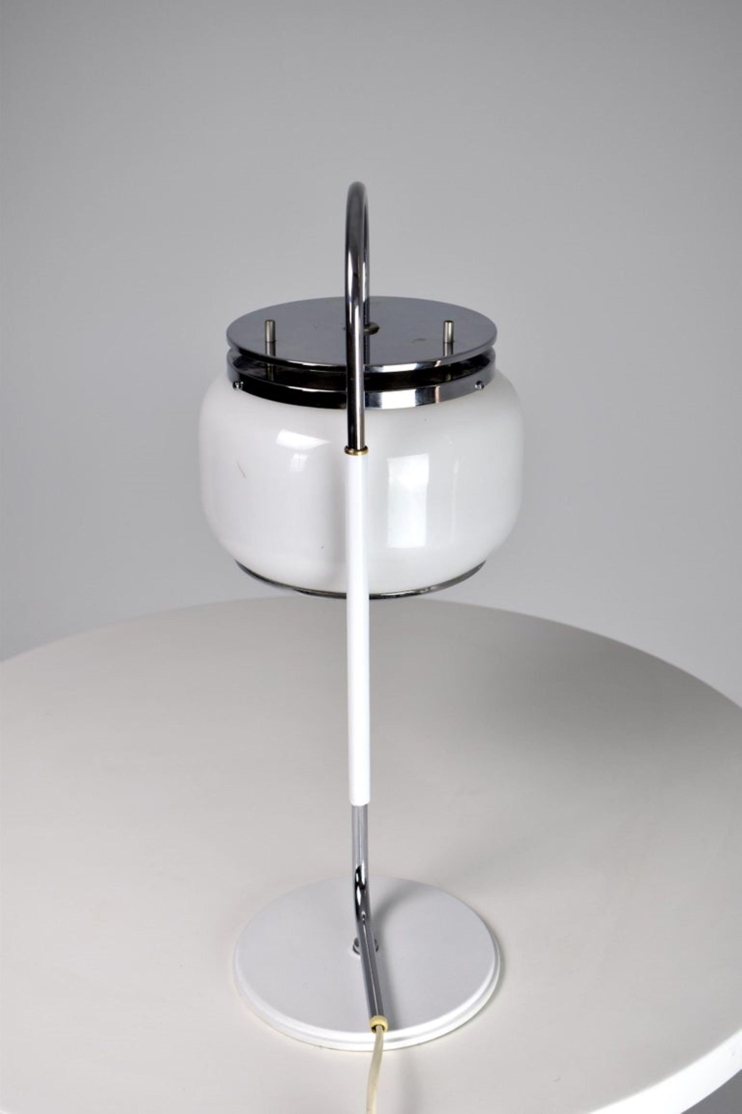 1970's Italian Stainless Steel Table Lamp For Sale 5