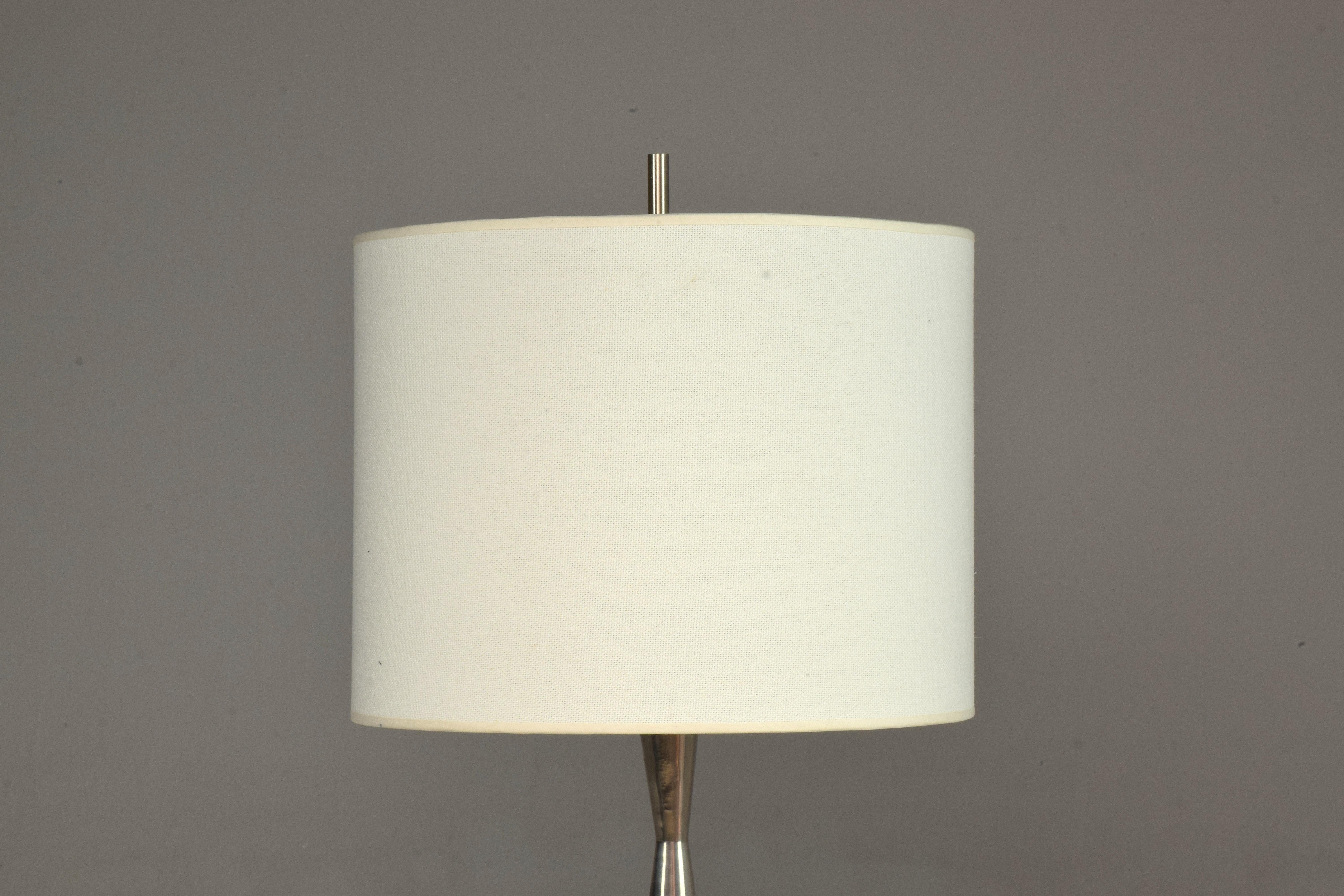 1970's Italian Stilnovo Table Lamp In Good Condition For Sale In Paris, FR