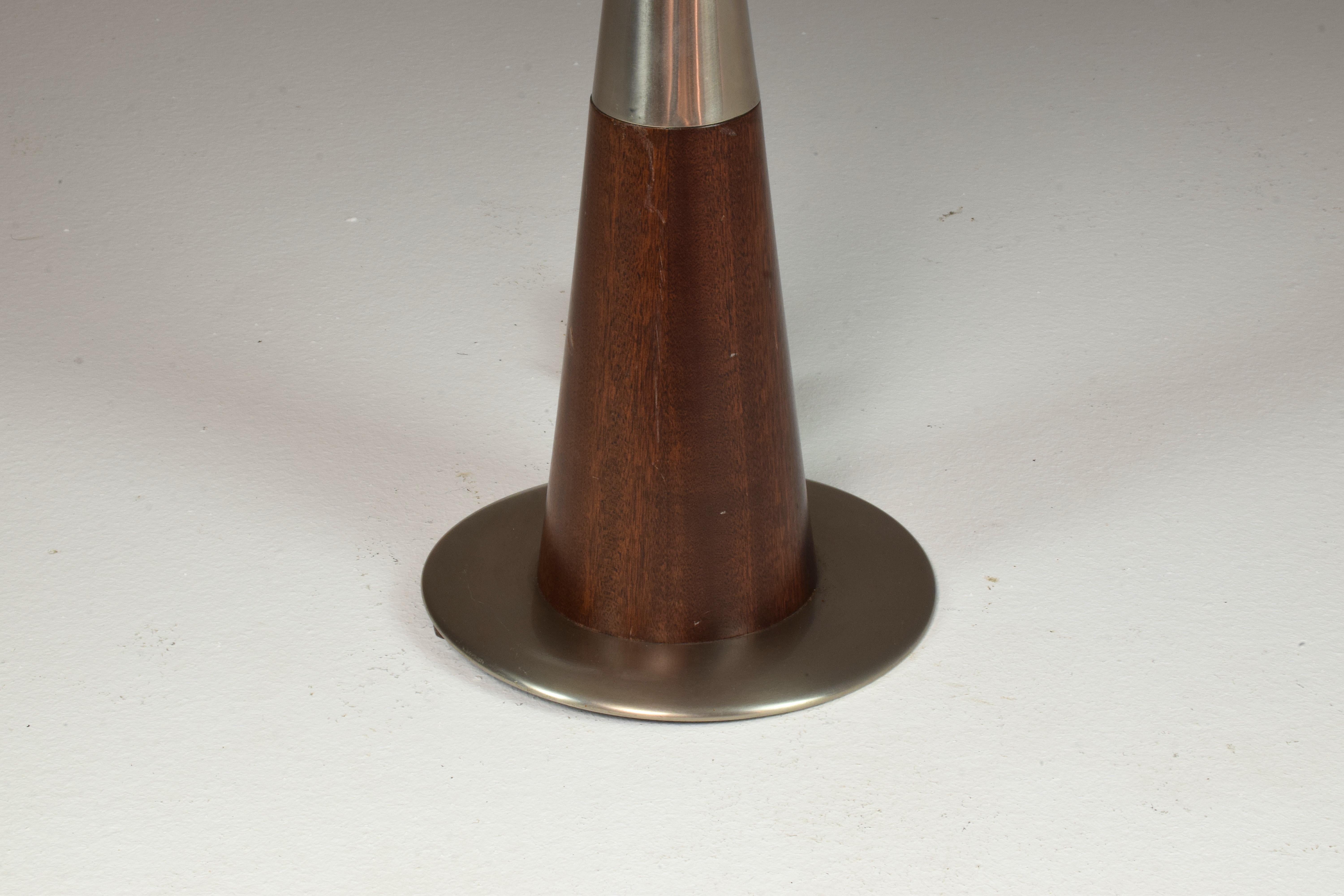 Wood 1970's Italian Stilnovo Table Lamp For Sale