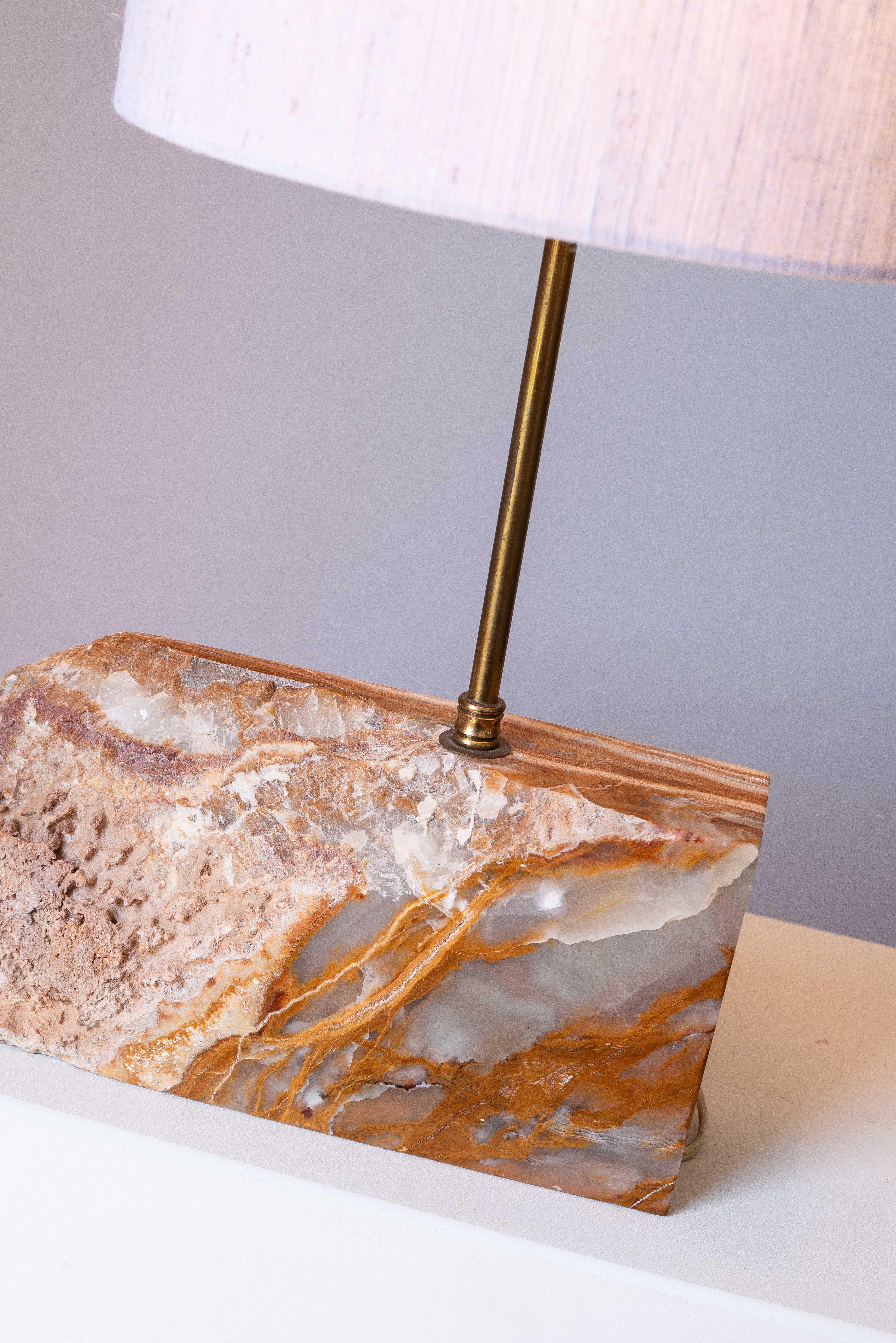 1970s Italian Table Lamp - Marble & Brass - Brutalist Design - Linen Shade For Sale 4