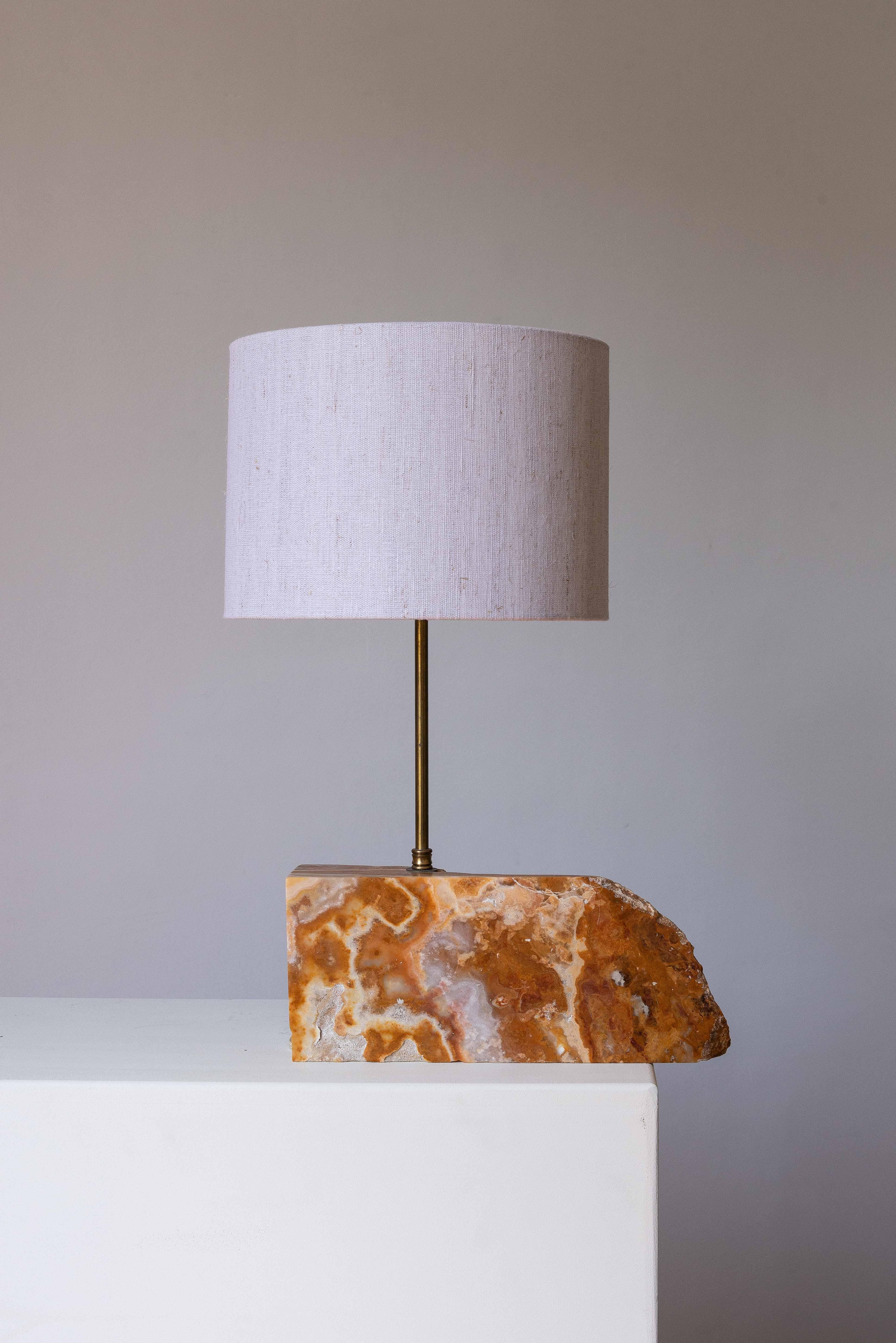Carved 1970s Italian Table Lamp - Marble & Brass - Brutalist Design - Linen Shade For Sale
