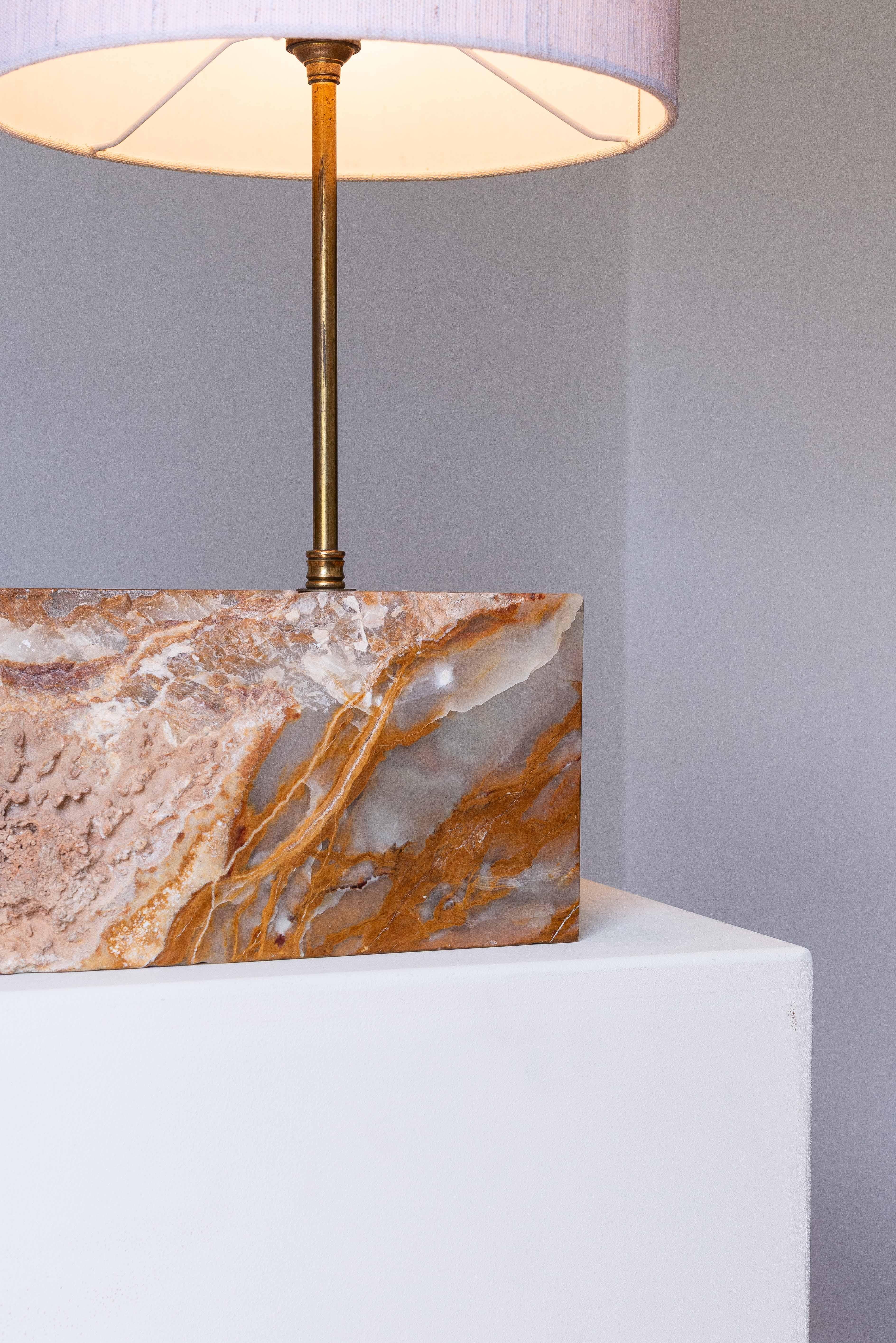 1970s Italian Table Lamp - Marble & Brass - Brutalist Design - Linen Shade For Sale 1