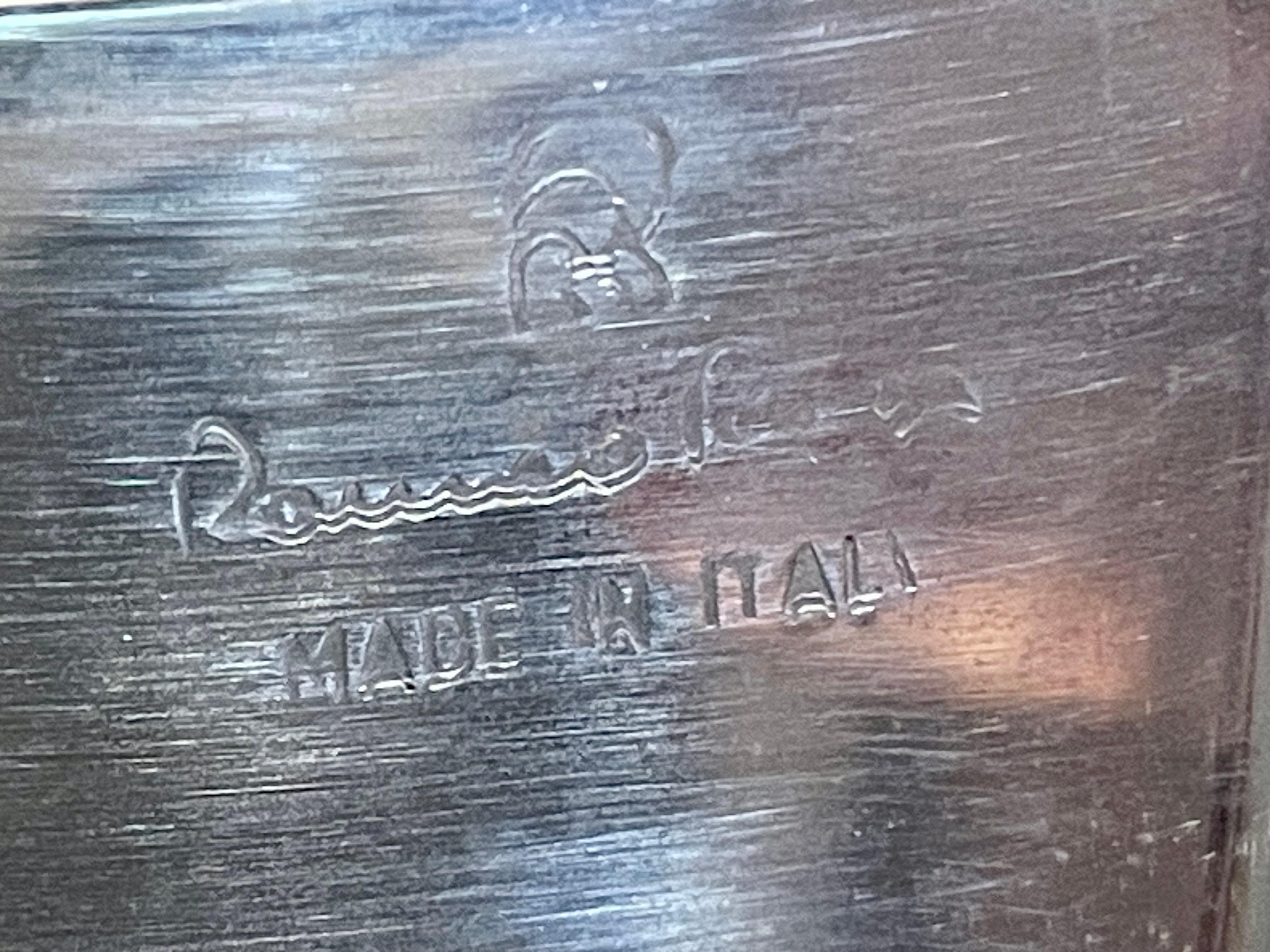 Italienische Tischleuchte aus den 1970er Jahren, signiert und entworfen von Romeo Rega (Geschweißt) im Angebot