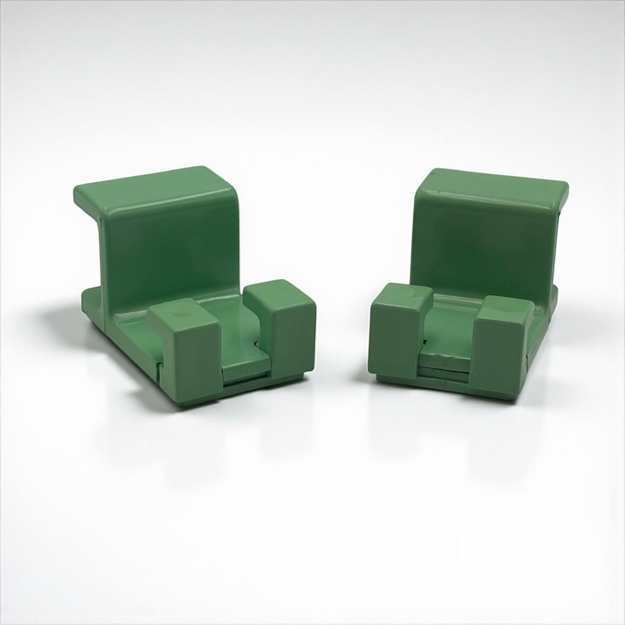 Percheros de pared italianos de plástico verde azulado de los años 70 por Olaf von Bohr para Gedy en venta 1