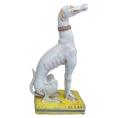 Whippet sur socle en terre cuite italienne des années 1970