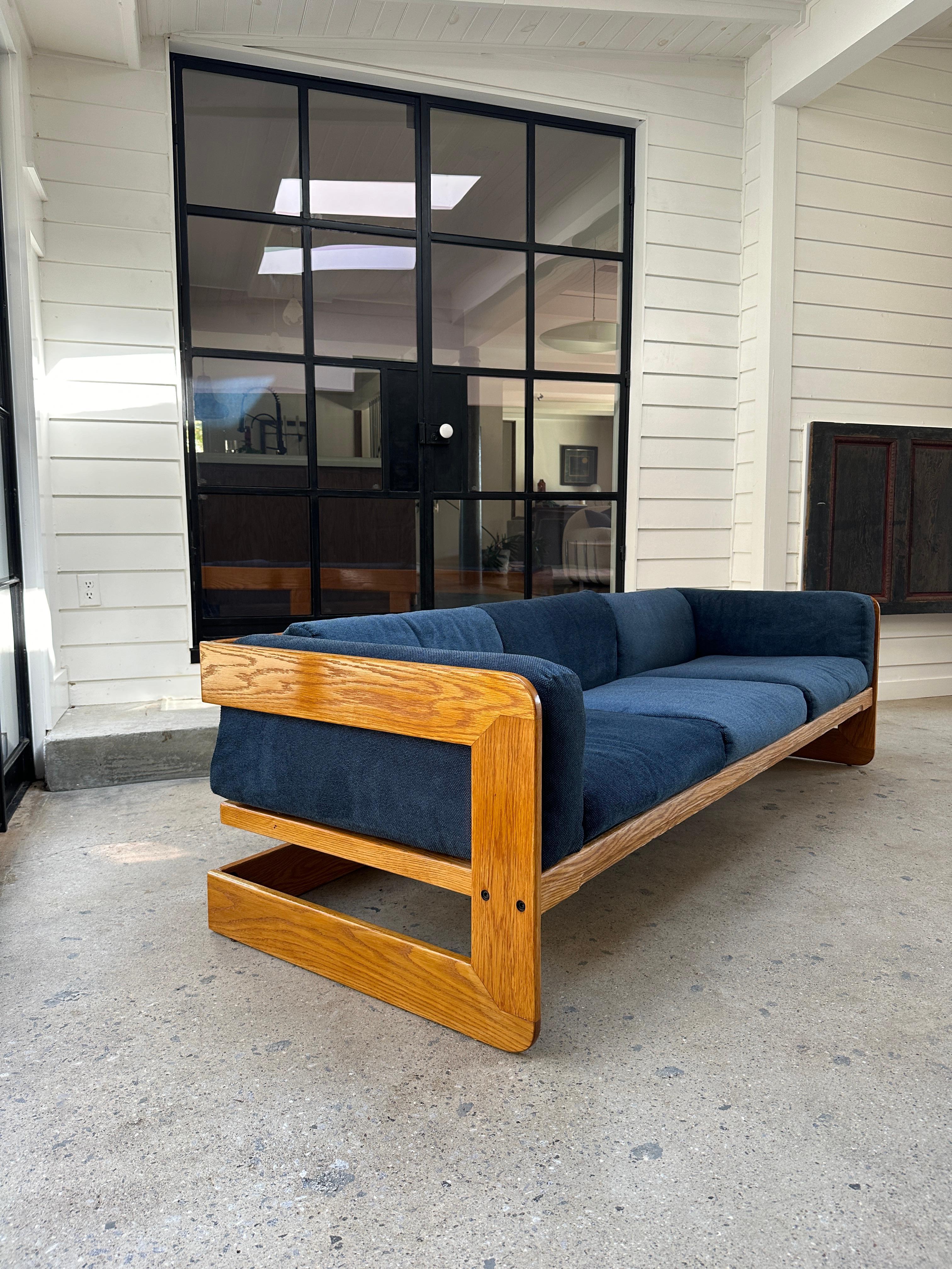 Mid-Century Modern 1970s Italian three seater sofa by Giuseppe Raimondi for Stendig