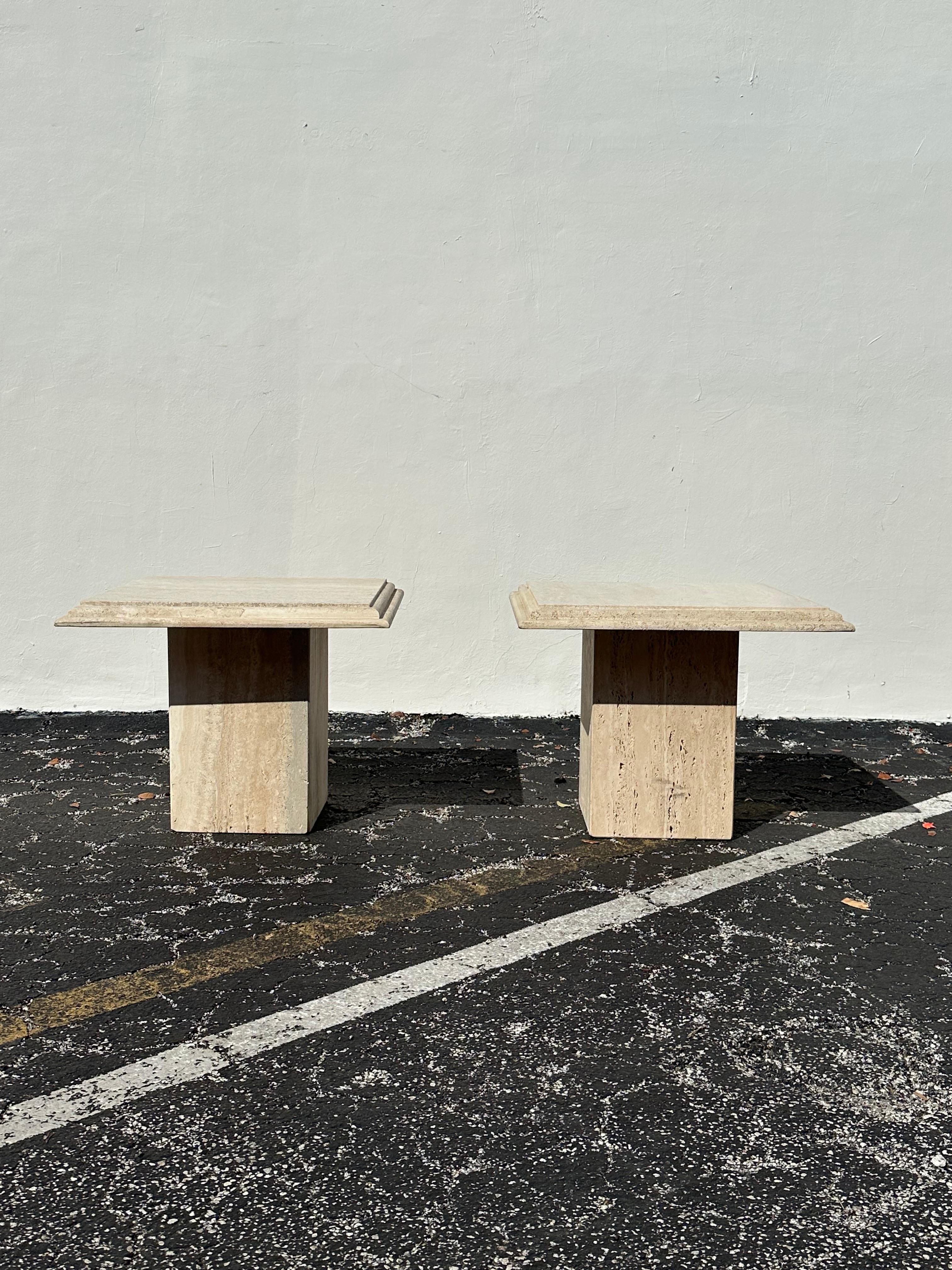 1970s Italian Travertine Square End Tables, Set of 2 In Good Condition For Sale In Fort Lauderdale, FL