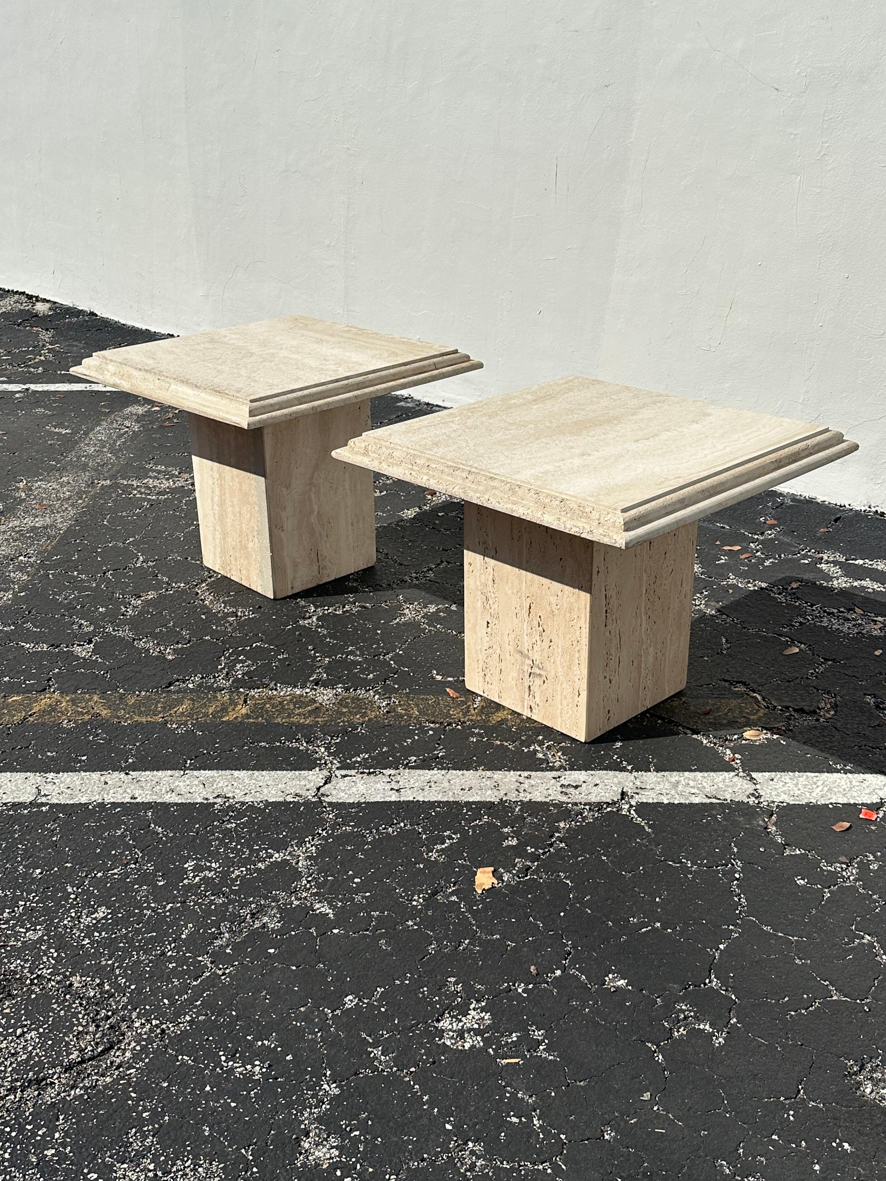 Late 20th Century 1970s Italian Travertine Square End Tables, Set of 2 For Sale